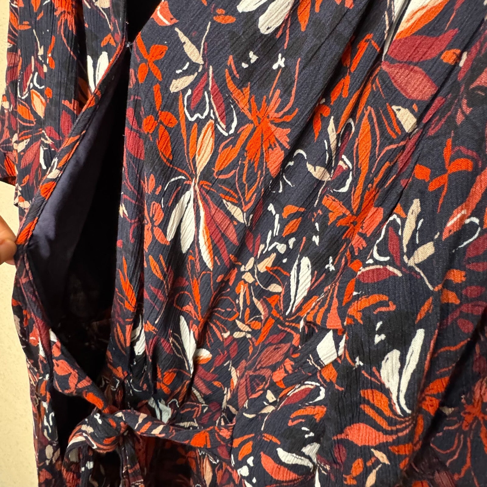 Garnet Hill Dress Size 8 Hazel Crêpe Navy Red Floral Short Sleeve Wrap
