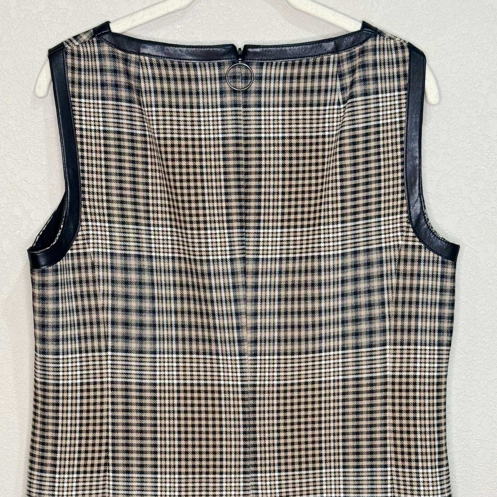 Akris Shift Dress Size Medium Sleeveless Plaid Print  Brown Tan Black