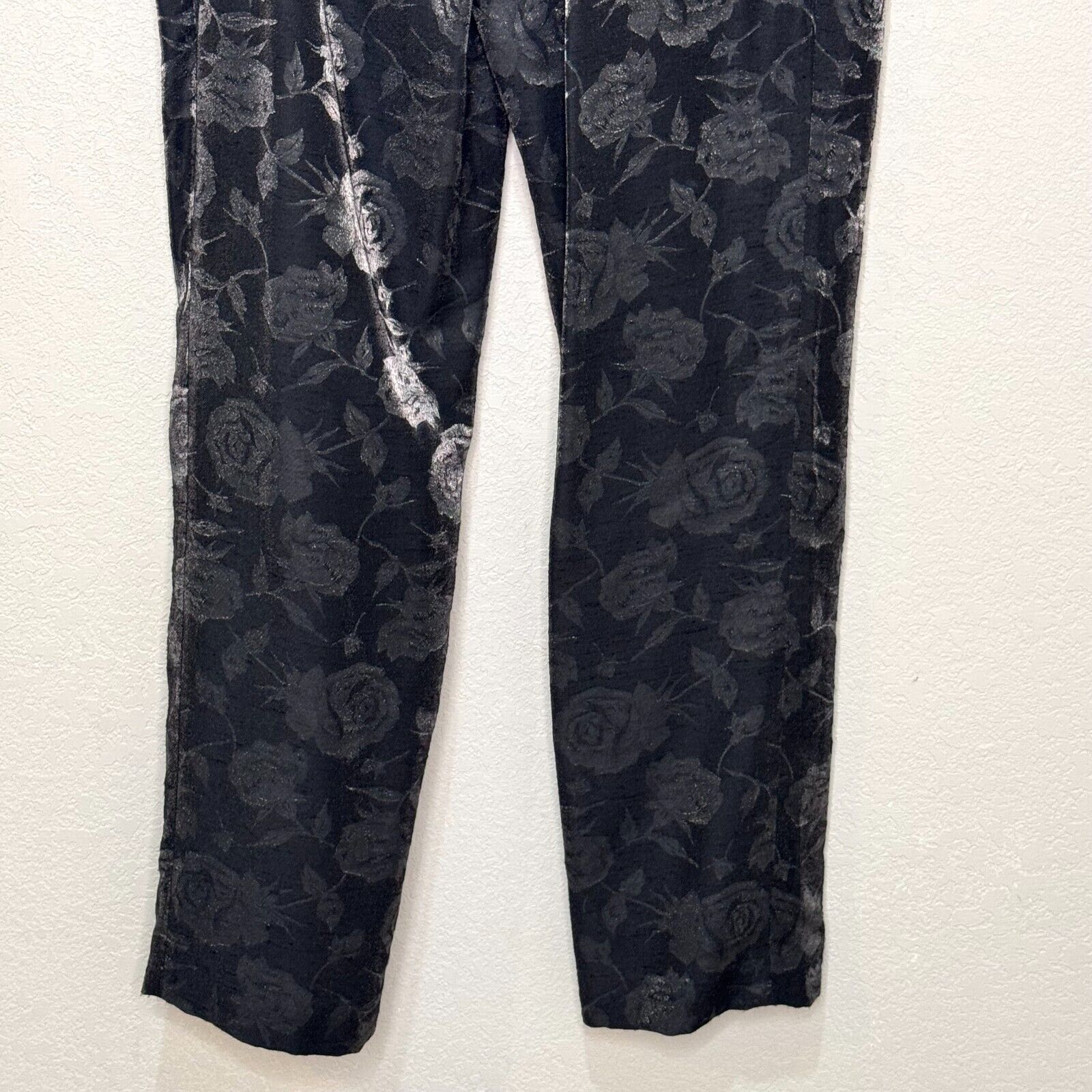 Nicole Miller Black Floral Brocade Jacket and Pant Set Size 8 Vintage Made in US