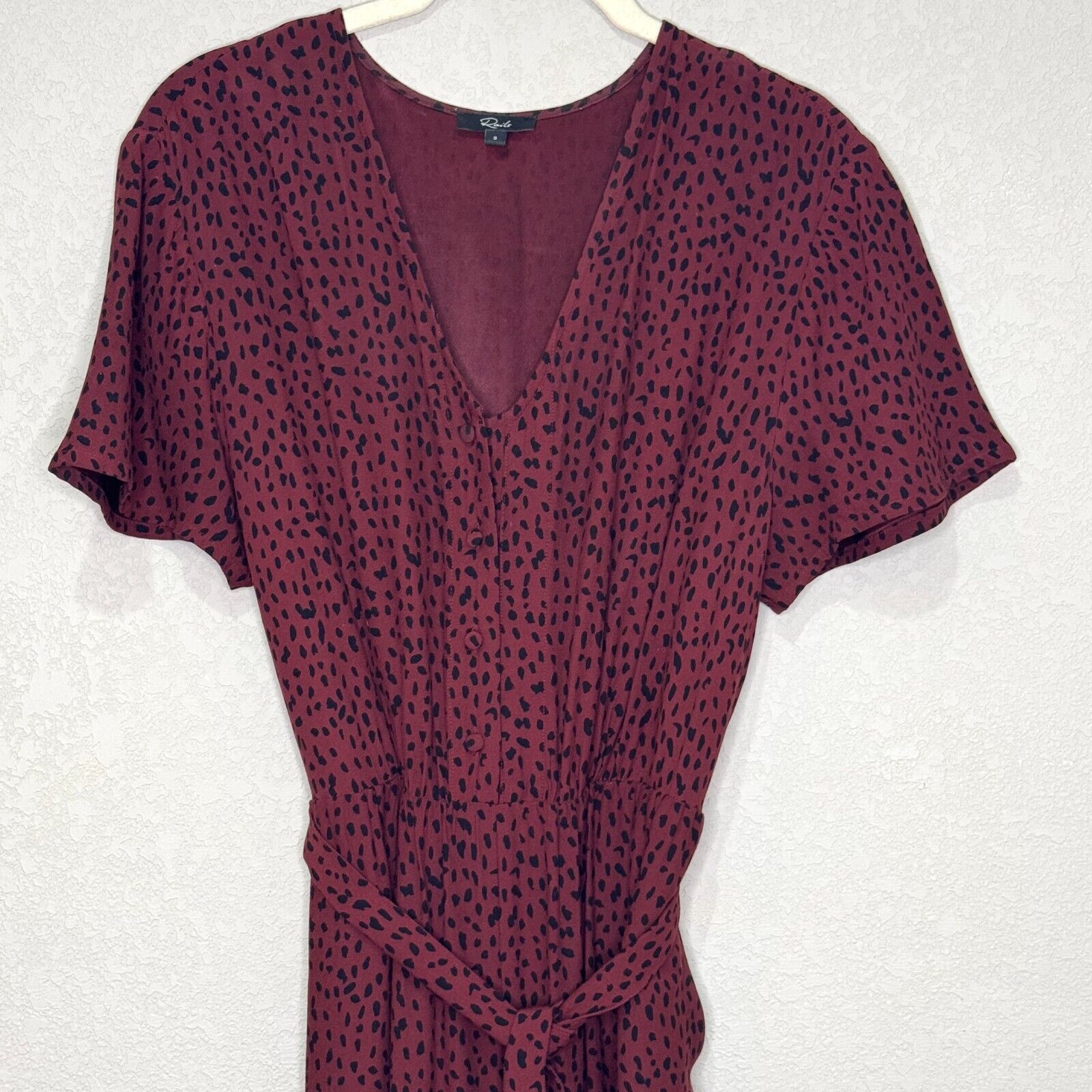 Rails V-Neck Jumpsuit Size Small Rust / Burgundy Spotted Animal Print