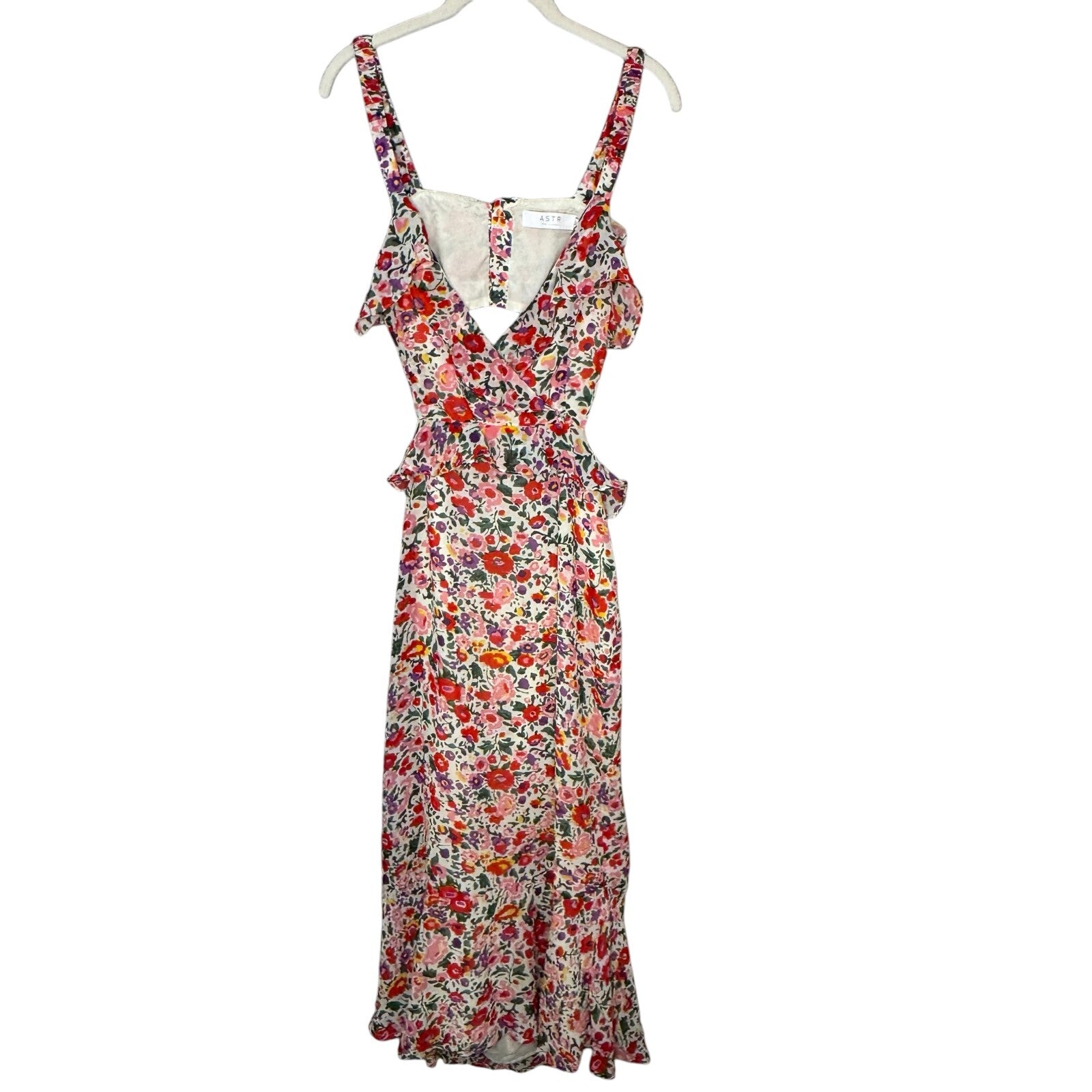 ASTR the Label Maxi Dress Size Large Wildfloral Red Pink Floral Ruffles Cutout