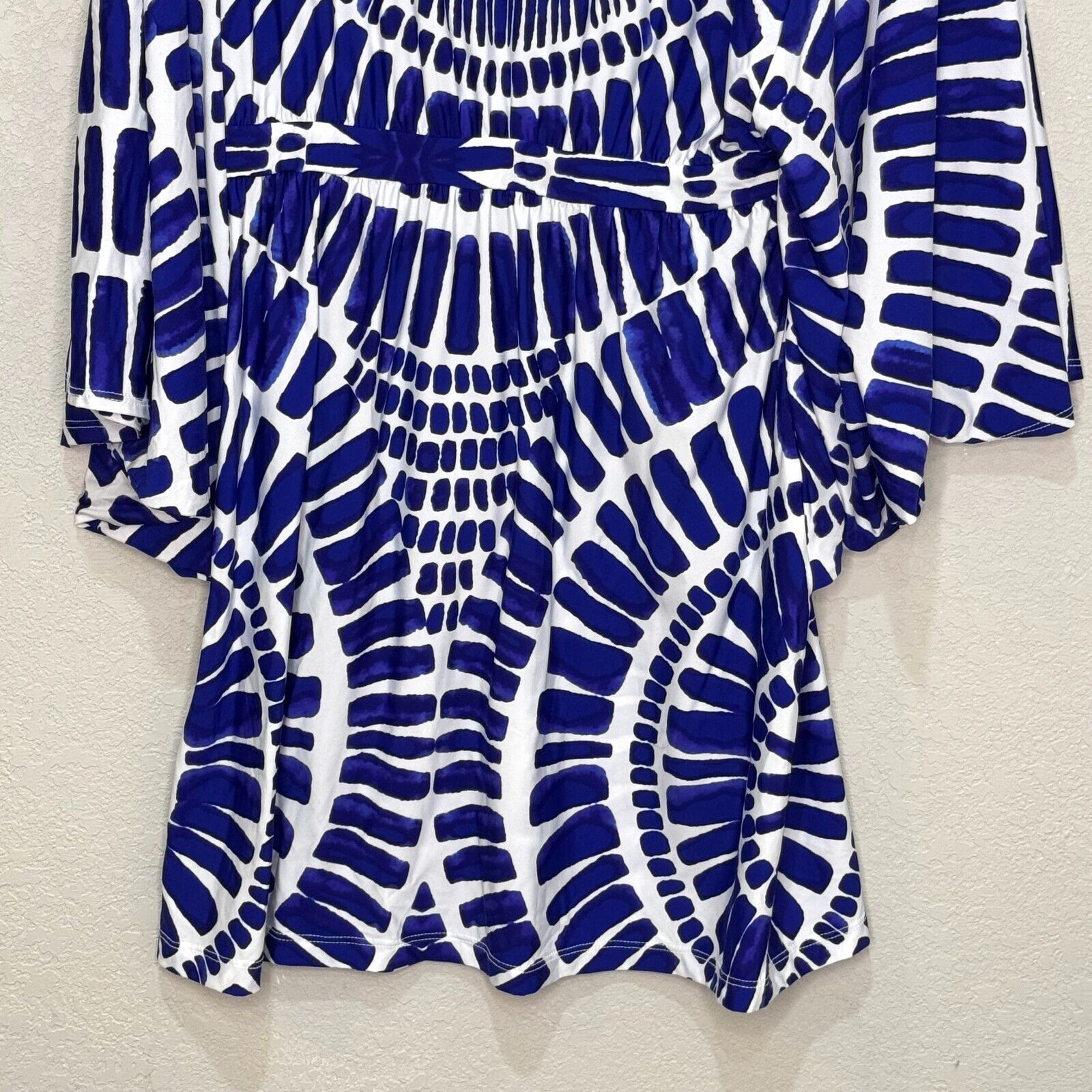 Trina Turk Algiers Tunic Swim Cover Up DressSize Medium Indigo Blue White Ikat