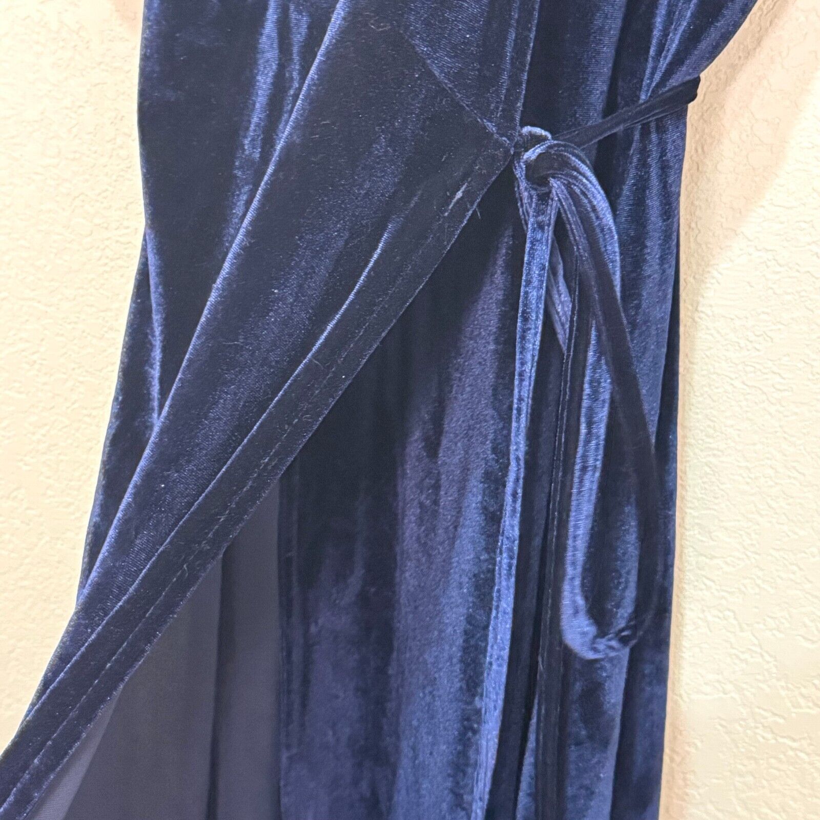 Baltic Born Blue Velvet Maxi Dress Size Large Short Sleeve Wrap