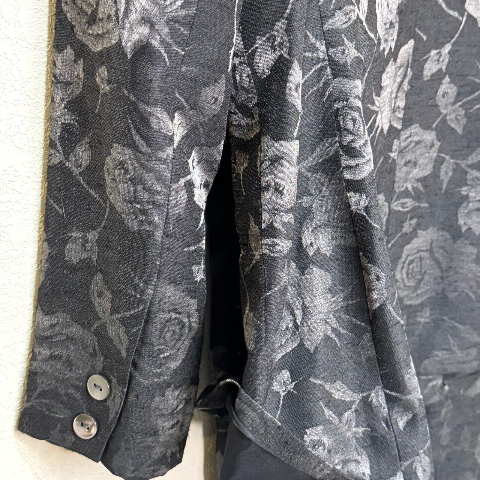 Nicole Miller Black Floral Brocade Jacket and Pant Set Size 8 Vintage Made in US