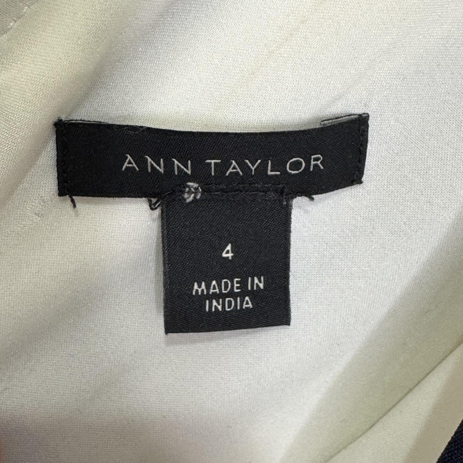 Ann Taylor Dress Womens 4 Blue White Striped Sleeveless Midi V Neck Lightweight