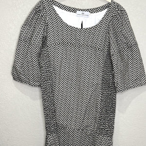 Never A Wallflower Dress Womens Small Black White Chevron Puff Sleeve Cotton