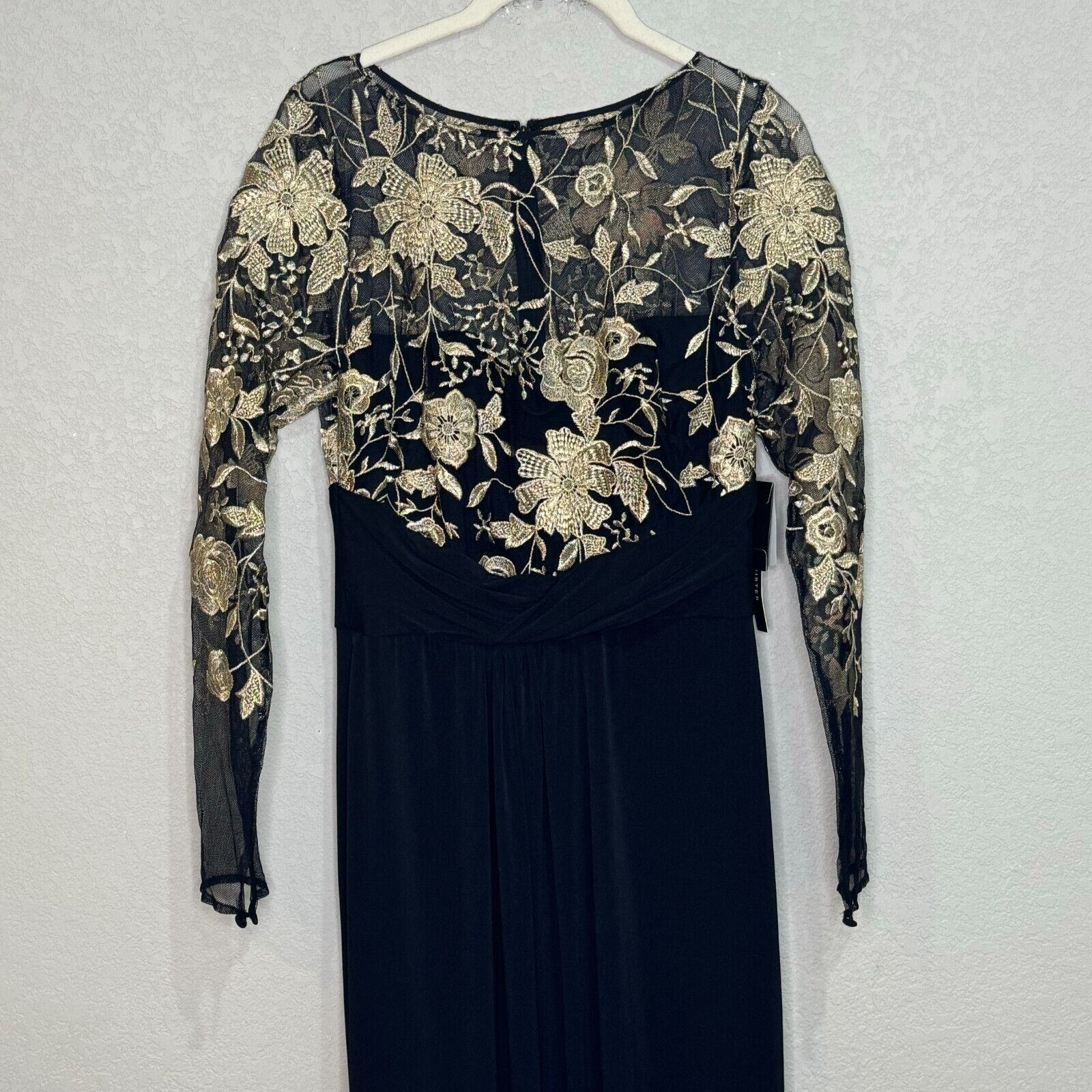 David Meister NWT Black Full Length Gown Gold Lace Illusion Floral Bodice Size 6