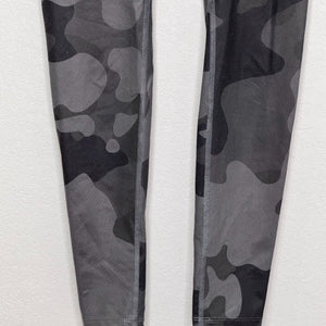 Alo Yoga Crop Leggings Size XS Gray Camo