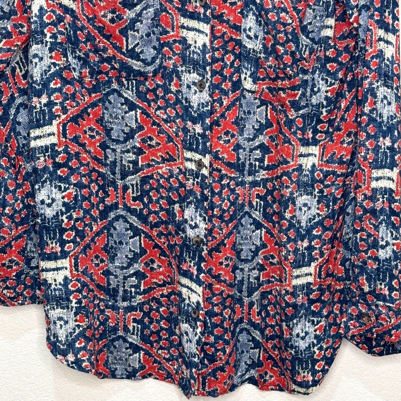 Anthropologie PILCRO Top Blouse Size Medium Blue Red Print Boho Button Up