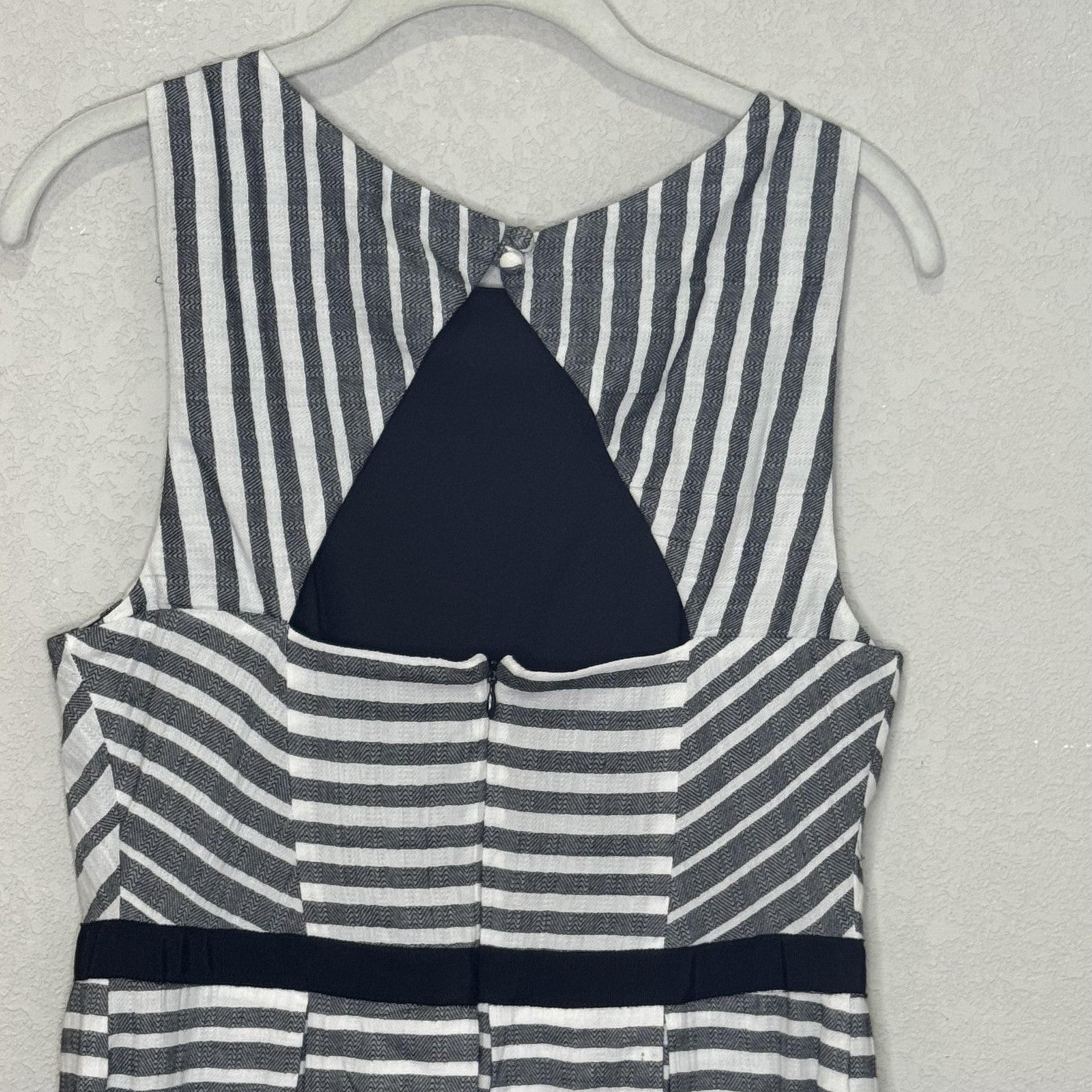 Eva Franco Dress Womens 10 Black White Striped Fit Flare Sleeveless Cotton USA