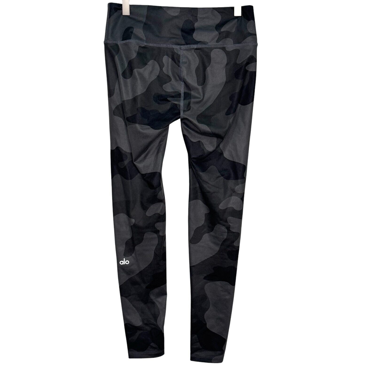 Alo Yoga Crop Leggings Size XS Gray Camo