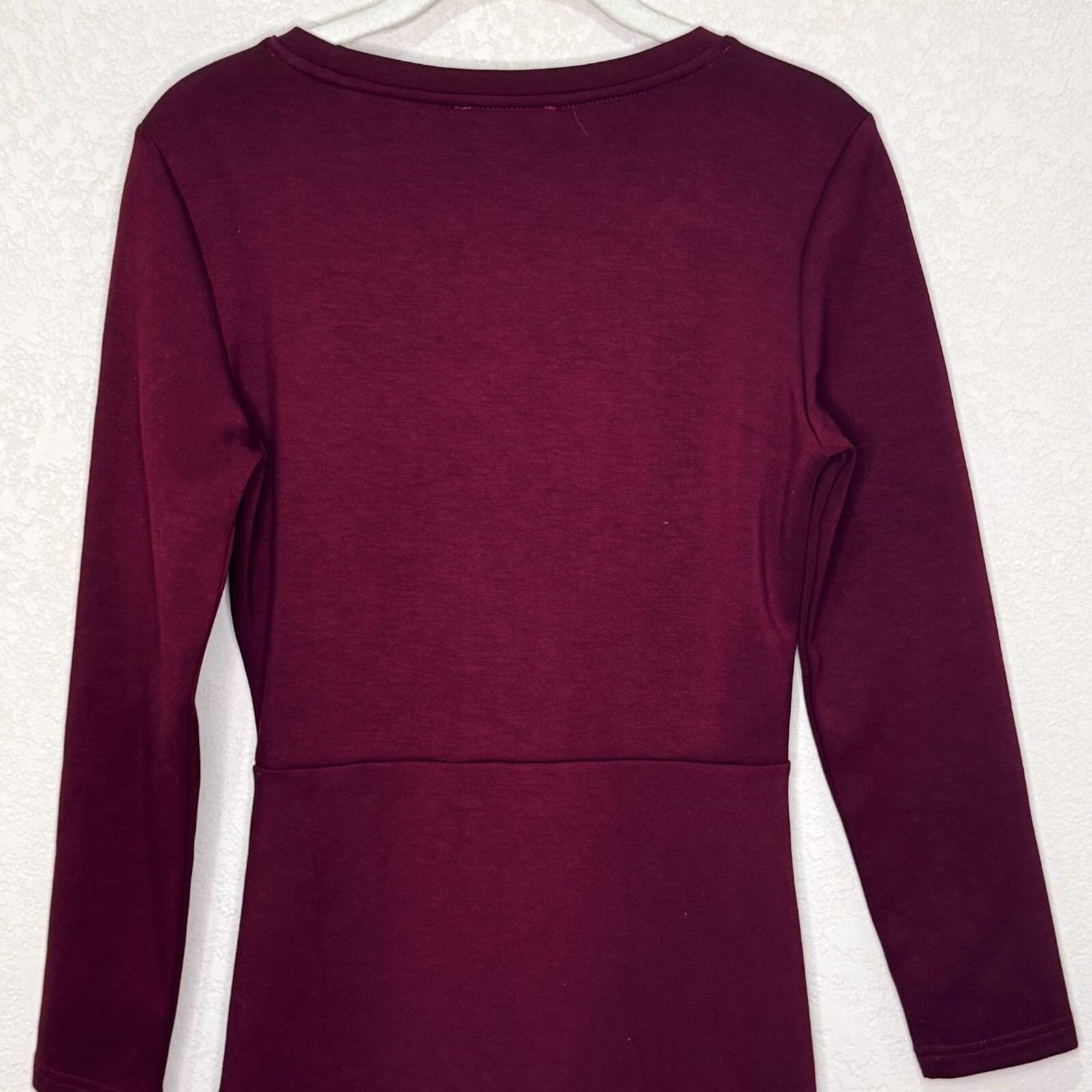 Saks Fifth Avenue Dress Size Small Burgundy Ruched Side Long Sleeve Bodycon Knit