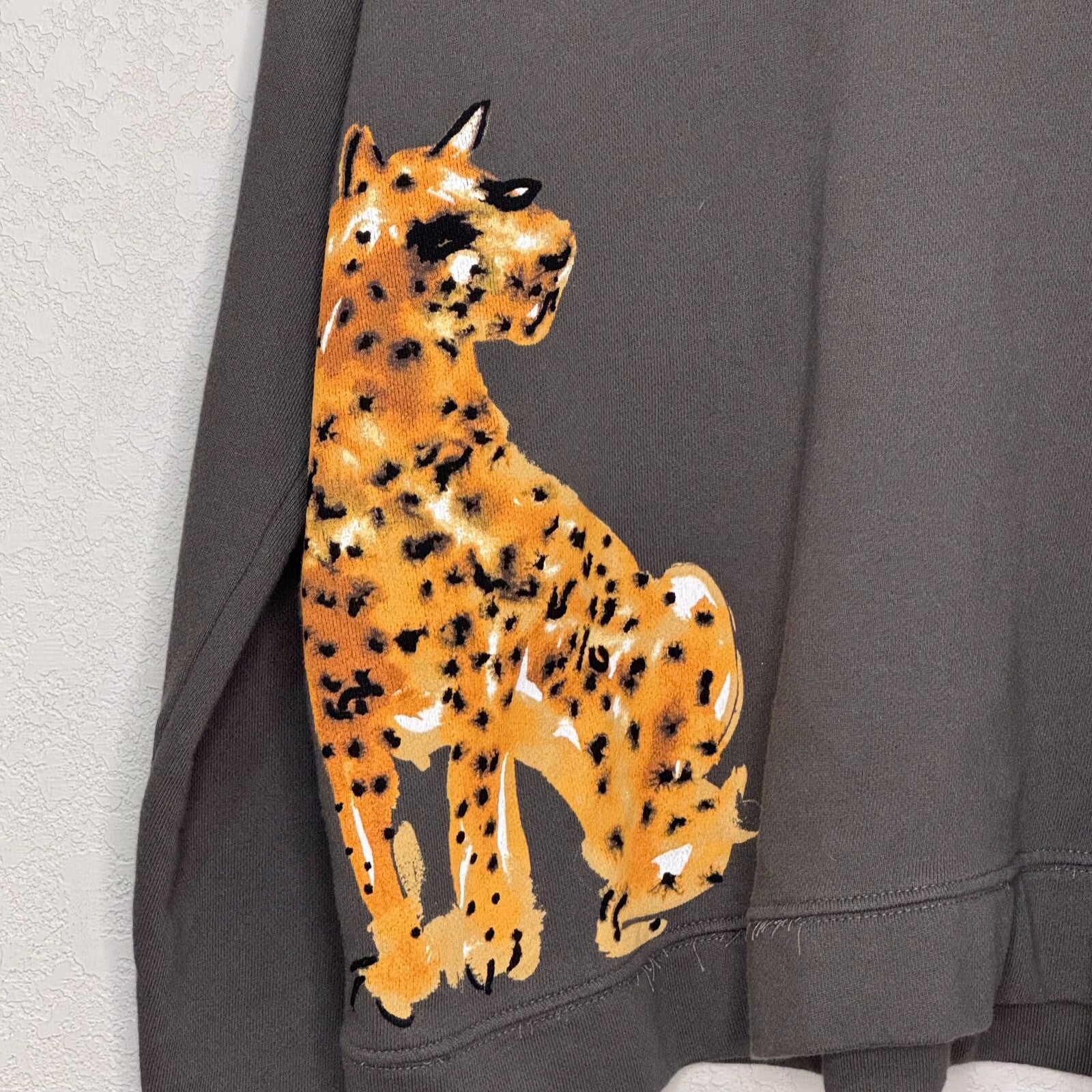 Anthropologie LouLou Avenue Cheetah Sweatshirt Size XS NEW $88 Graphic Gray