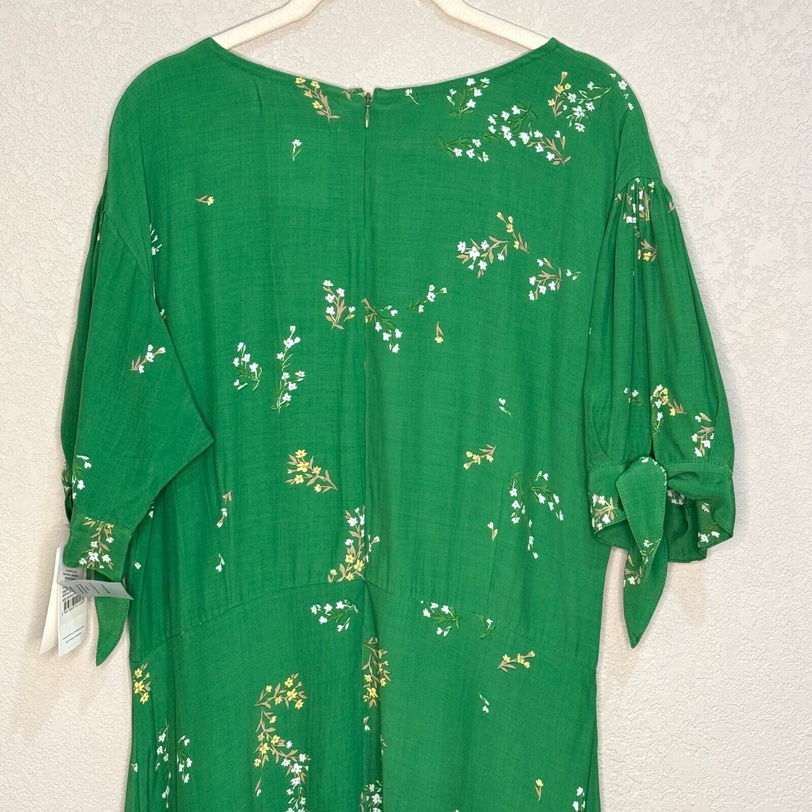 Faithfull The Brand Emilia Midi Green Floral Print Midi Dress Size 10 NEW $189