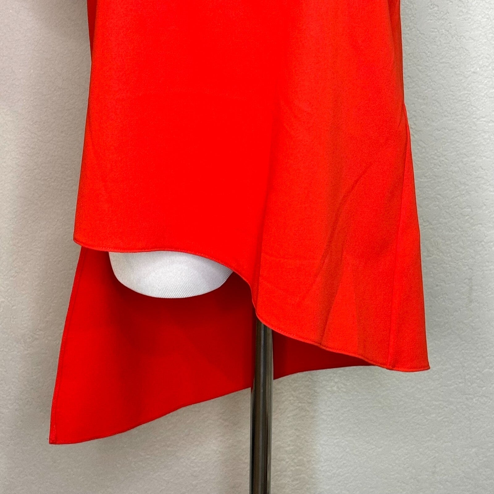 Alice + Olivia Blouse Top Size 8 Red Mellie One Shoulder Asymmetrical Drape