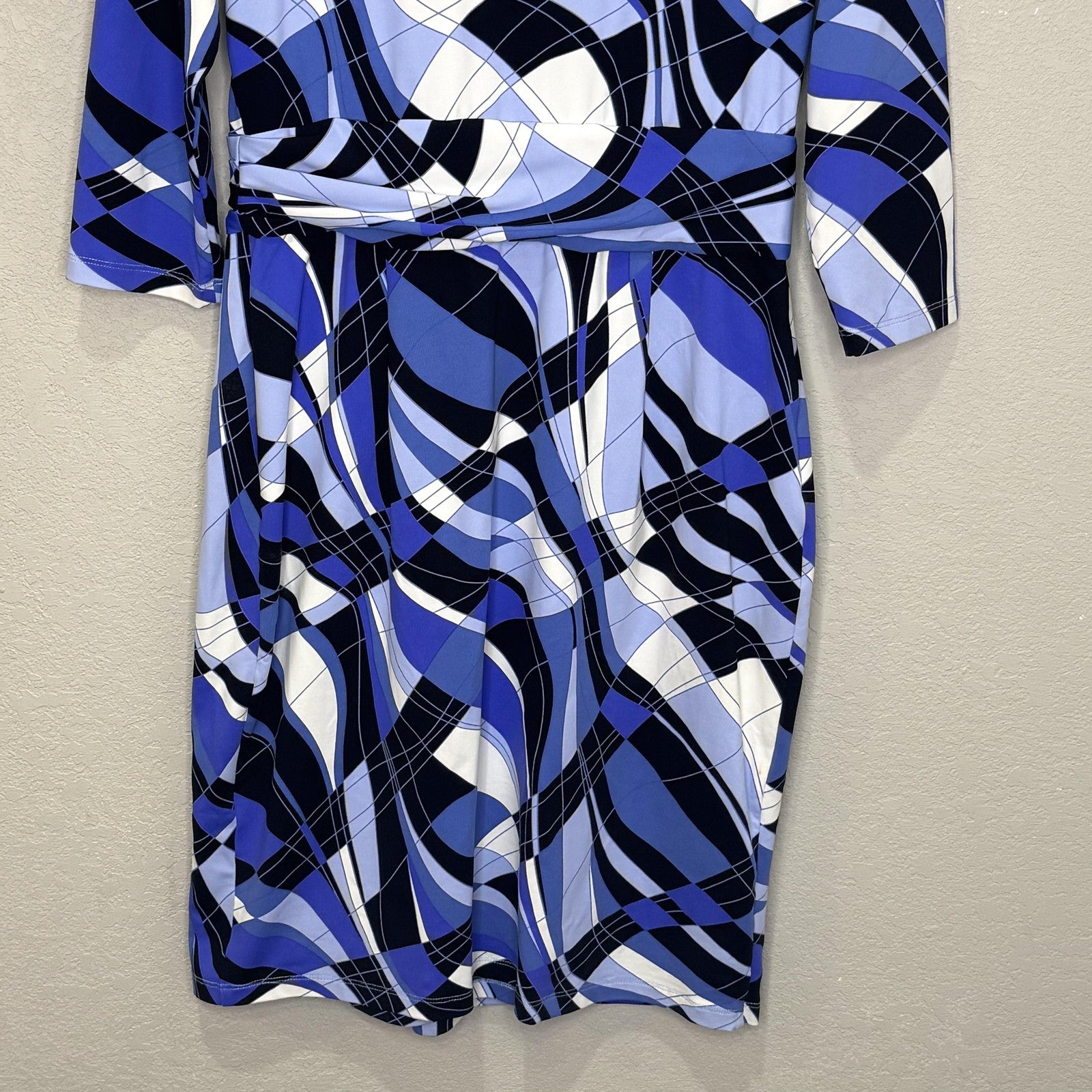 J McLaughlin Dress Womens Small Blue Black White Wrap 3/4 Sleeve Geometric Print