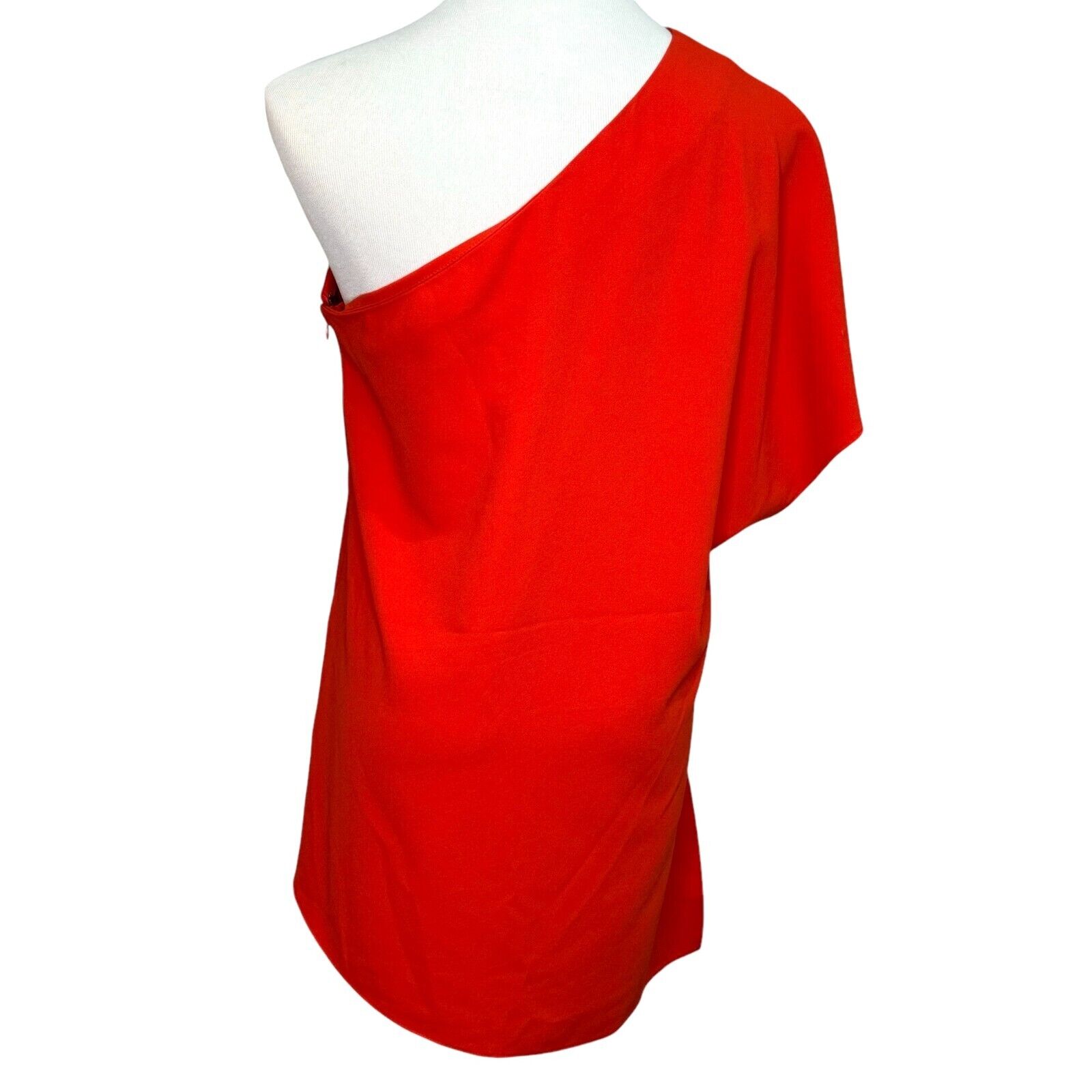 Alice + Olivia Red Mellie One Shoulder Asymmetrical Drape Blouse Top Size 8