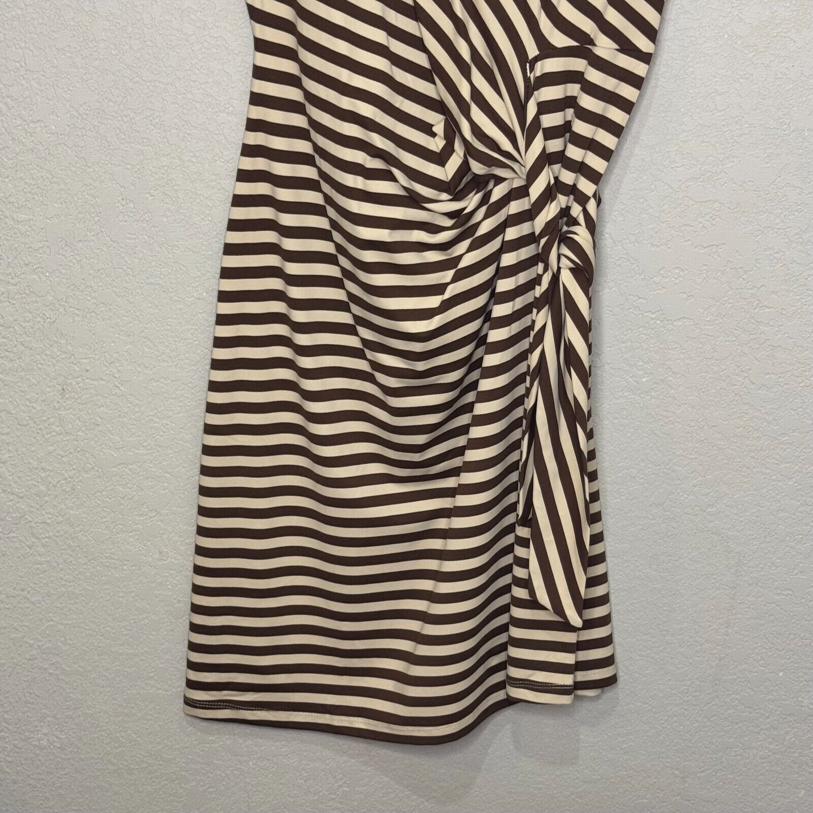 J. Mclaughlin Elora Tie Dress in Bangle Stripe Off White Coffee Brown Size Small