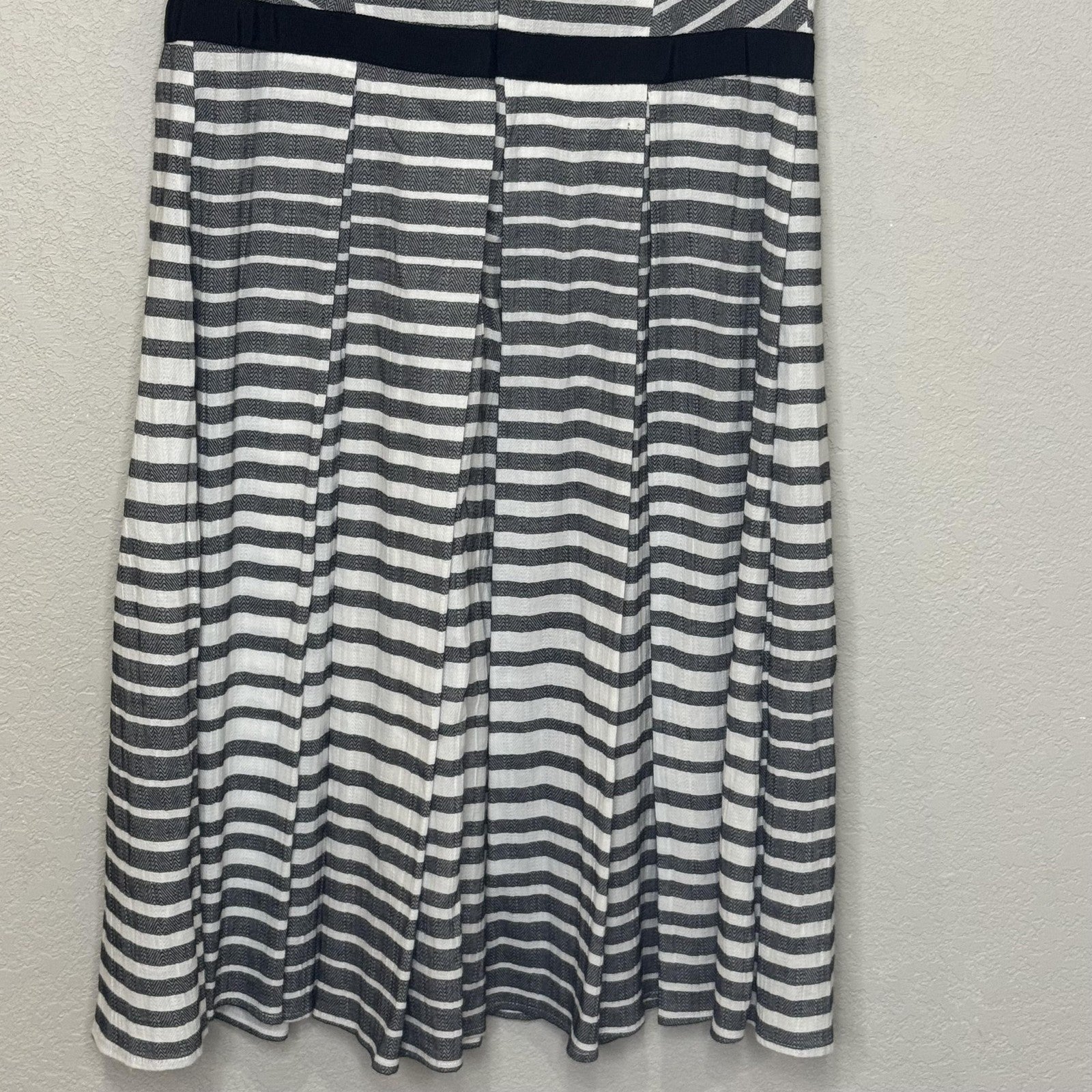 Eva Franco Dress Womens 10 Black White Striped Fit Flare Sleeveless Cotton USA
