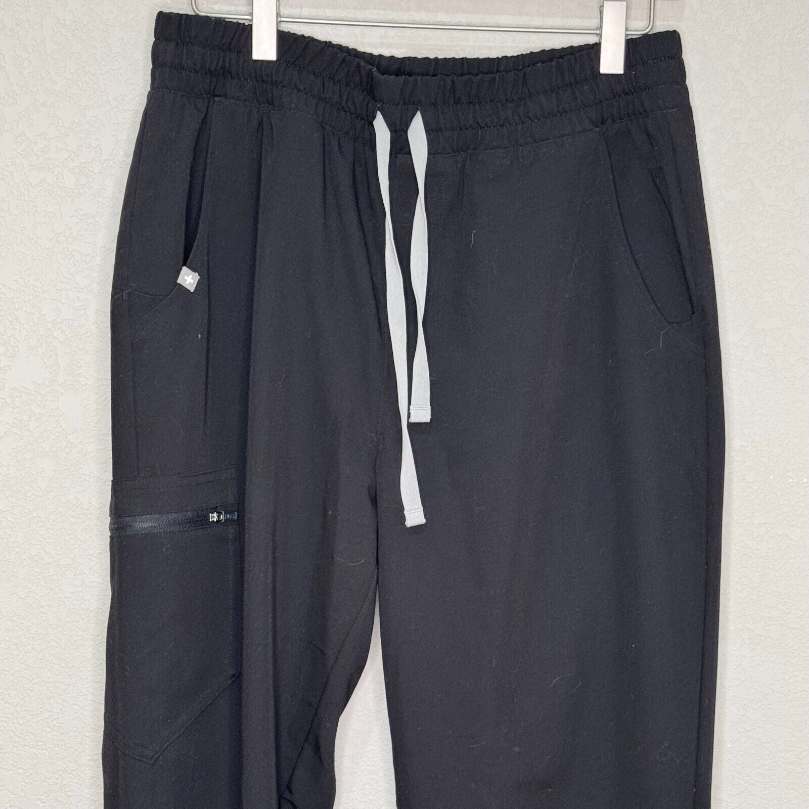 FIGS Technical Collection Pants Size Medium Tall M/T Black Jogger Style