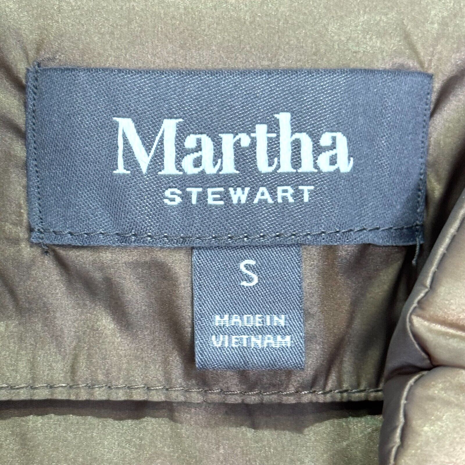 Martha Stewart Signature Puffer Vest Size Small Gold Ultra-lightweight Packable