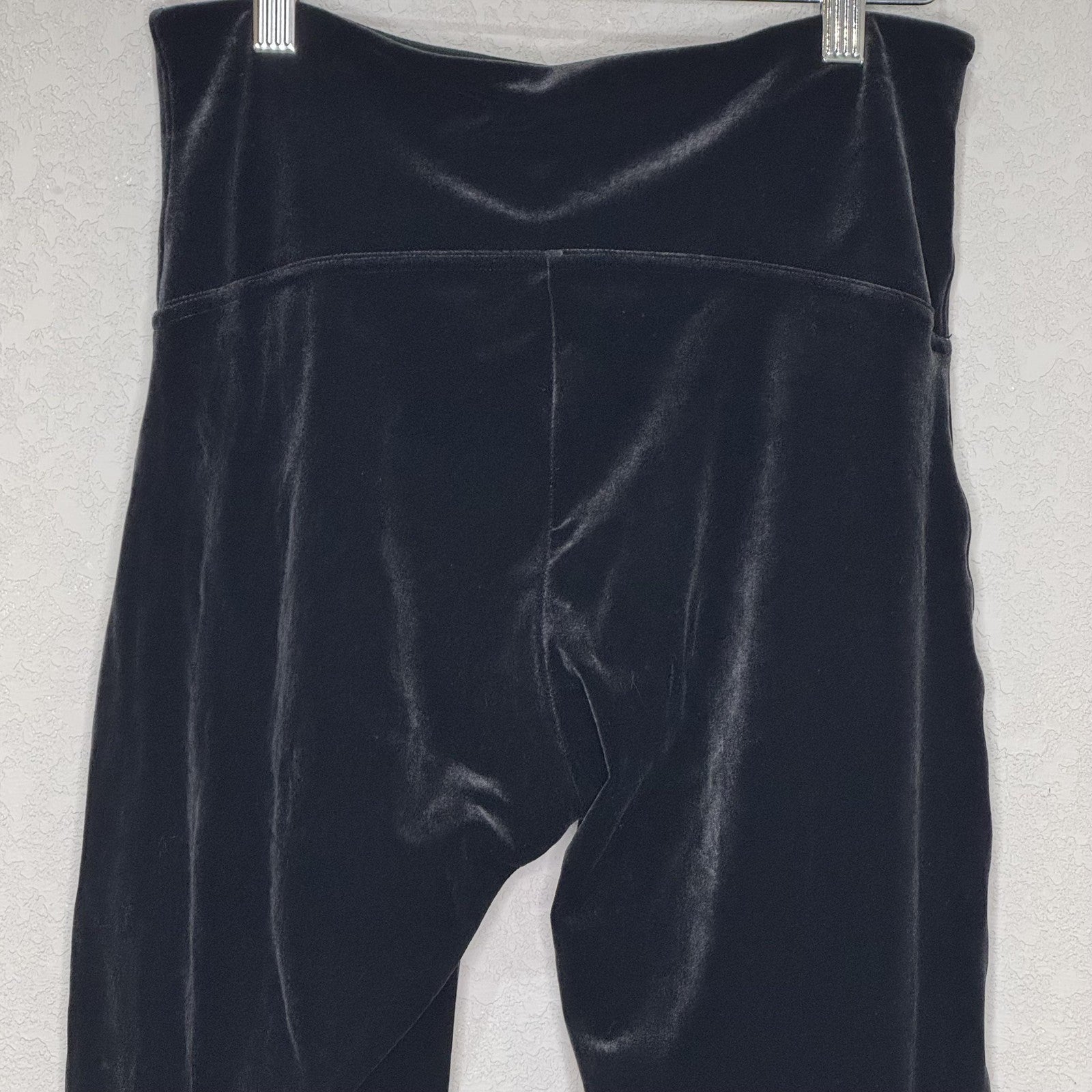Spanx Leggings Womens Large Black Velvet High Rise Shapewear Stretch Pants 2070