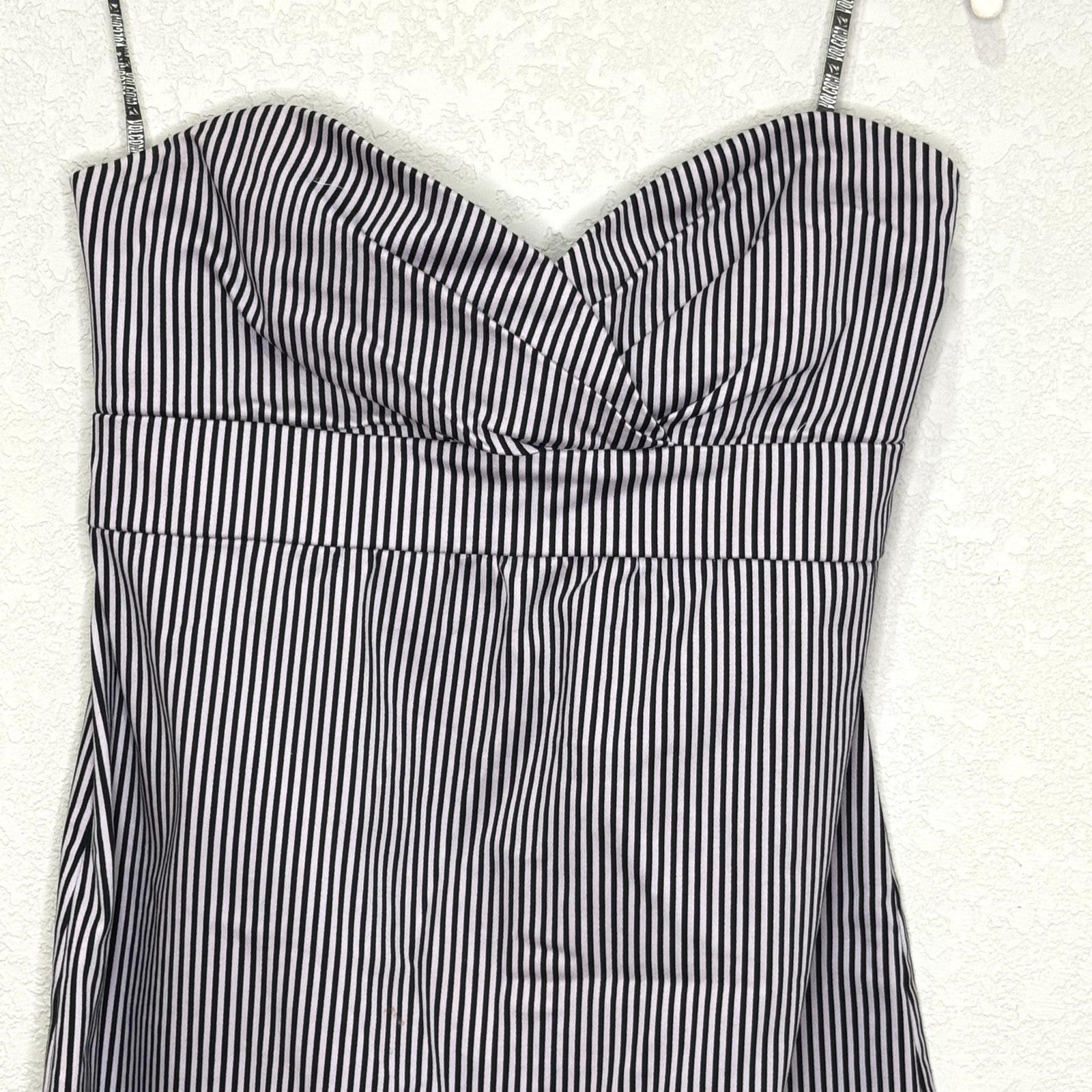 Volcom Frochickie Dress Womens Small Black White Stripe Strapless Zip Cotton