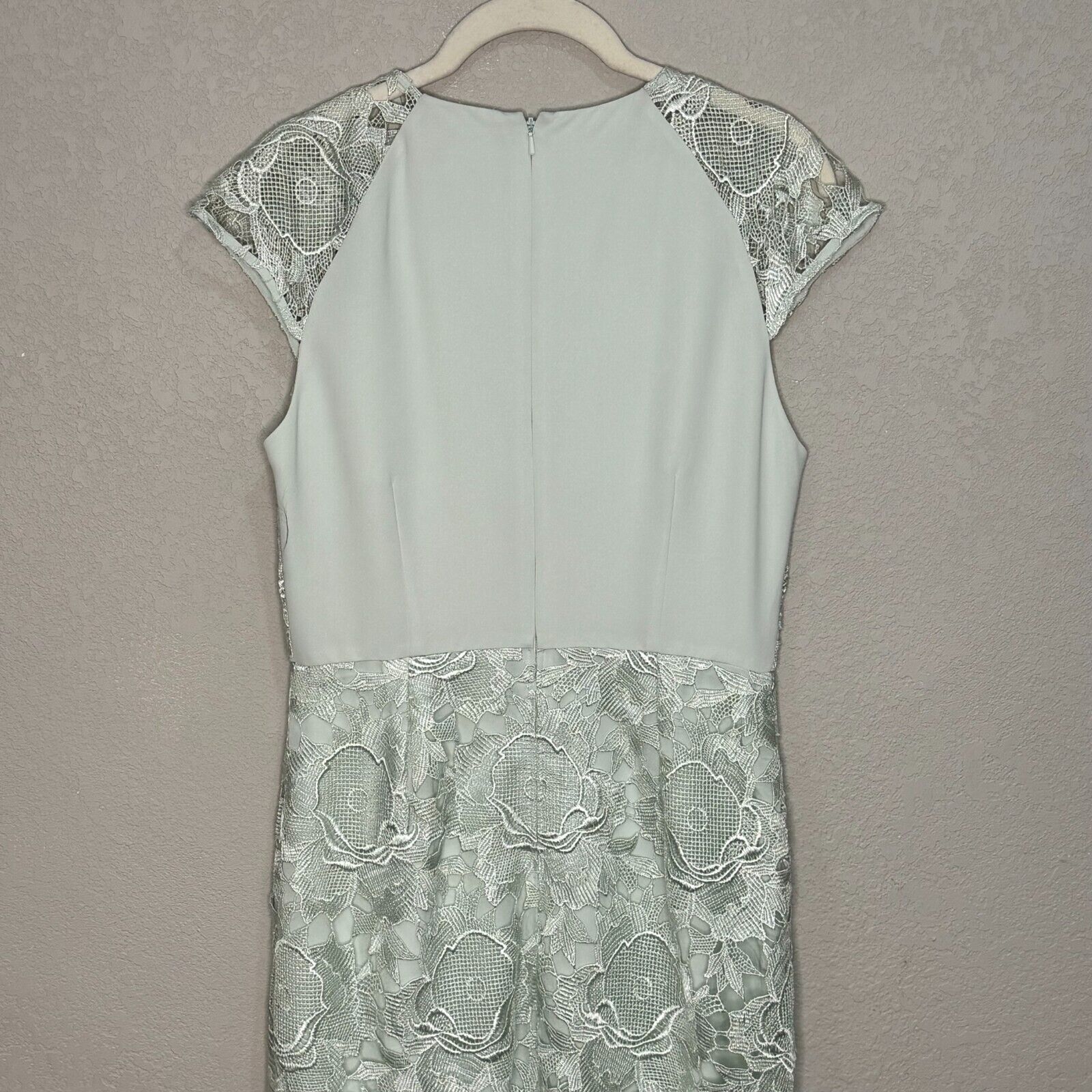 Ted Baker Raenna Lace Fitted Midi Dress Cap Sleeve Approx Size 4 - 6 TB 2