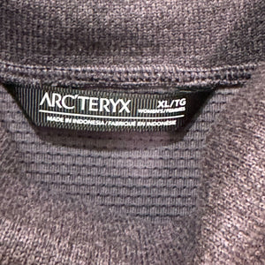 Arc’teryx Laina Sweater Size Medium Women’s Black Sapphire Funnel Neck