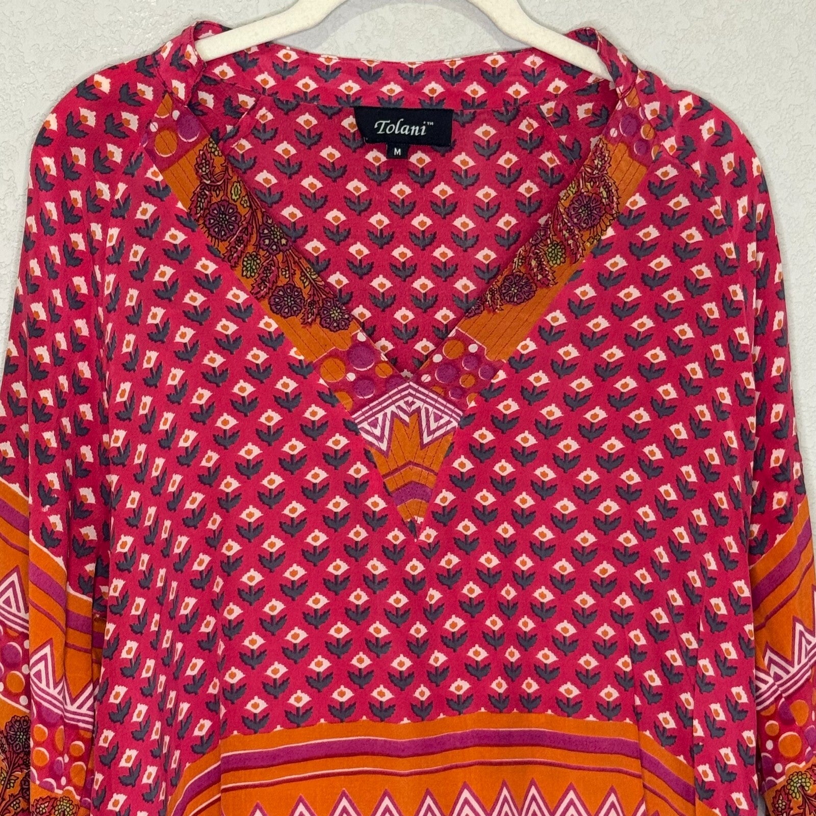 Tolani Silk Printed Dress Tunic Top Size Medium Pink Orange Boho V Neck