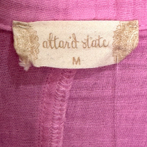 Altar'd State Shirt Top Size Medium NEW Pink Gauze Button Down with Raw Hem