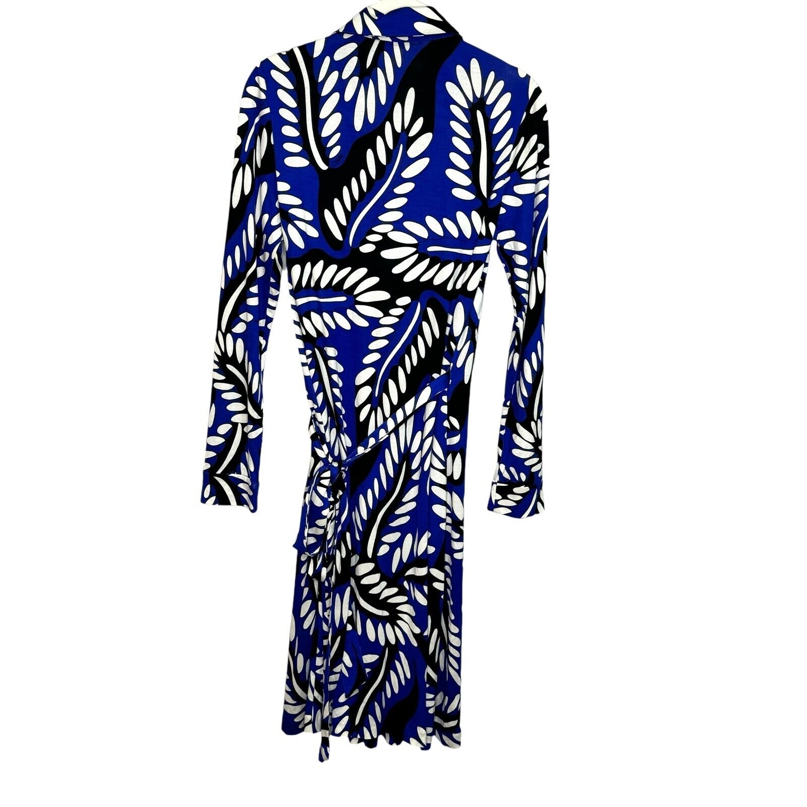 Diane Von Furstenberg DVF Jeanne Two Silk Blue Printed Wrap Dress Size 8