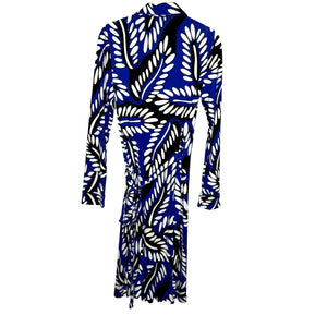 Diane Von Furstenberg DVF Jeanne Two Silk Blue Printed Wrap Dress Size 8