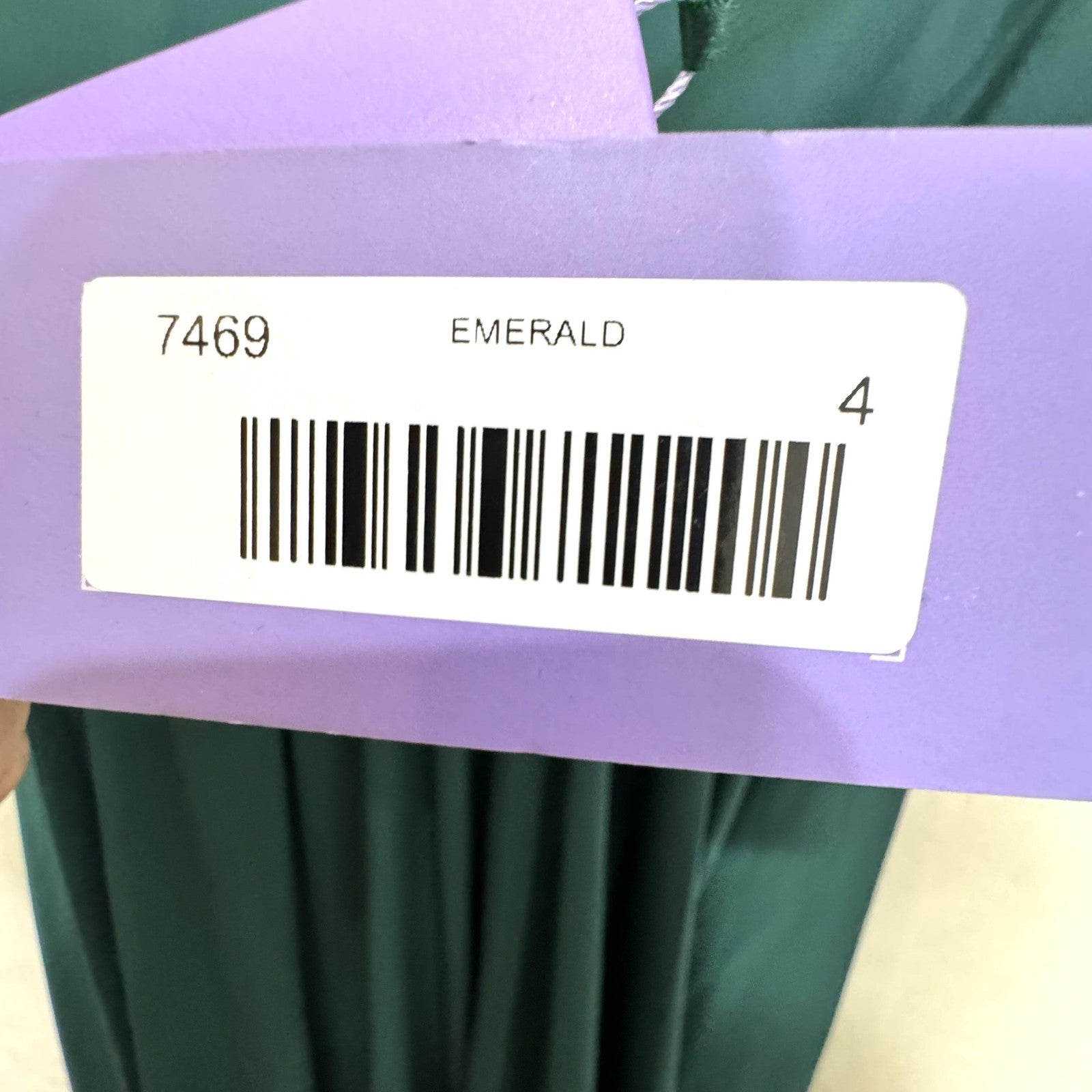 Ladivine Dress Womens 4 Emerald Green 7469 Formal Gown Deep V Maxi Evening