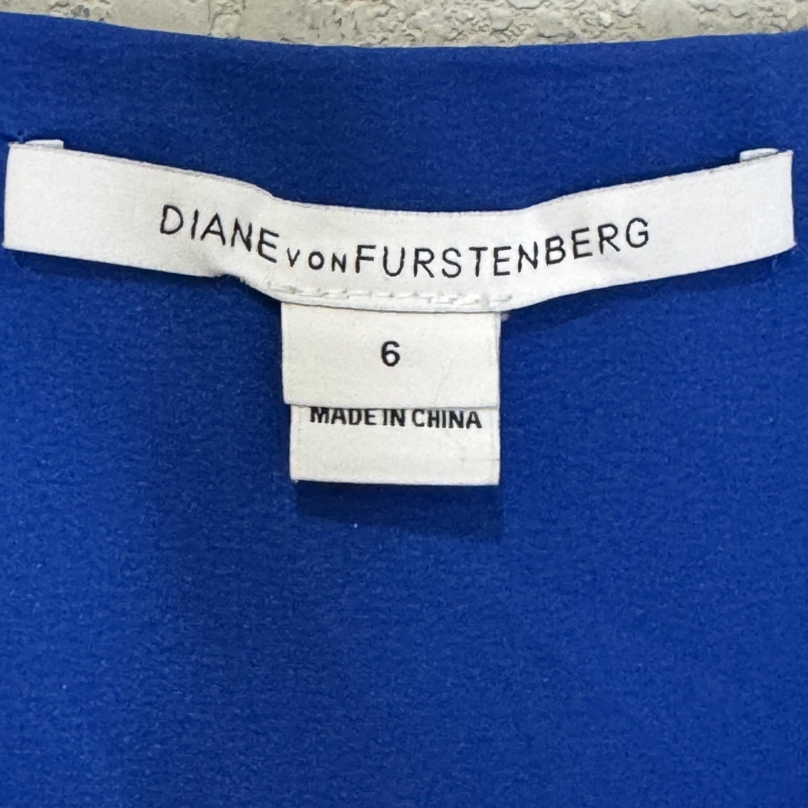 Diane von Furstenberg Dress Womens 6 Bevin Sheath Sleeveless Ruched Side Zip