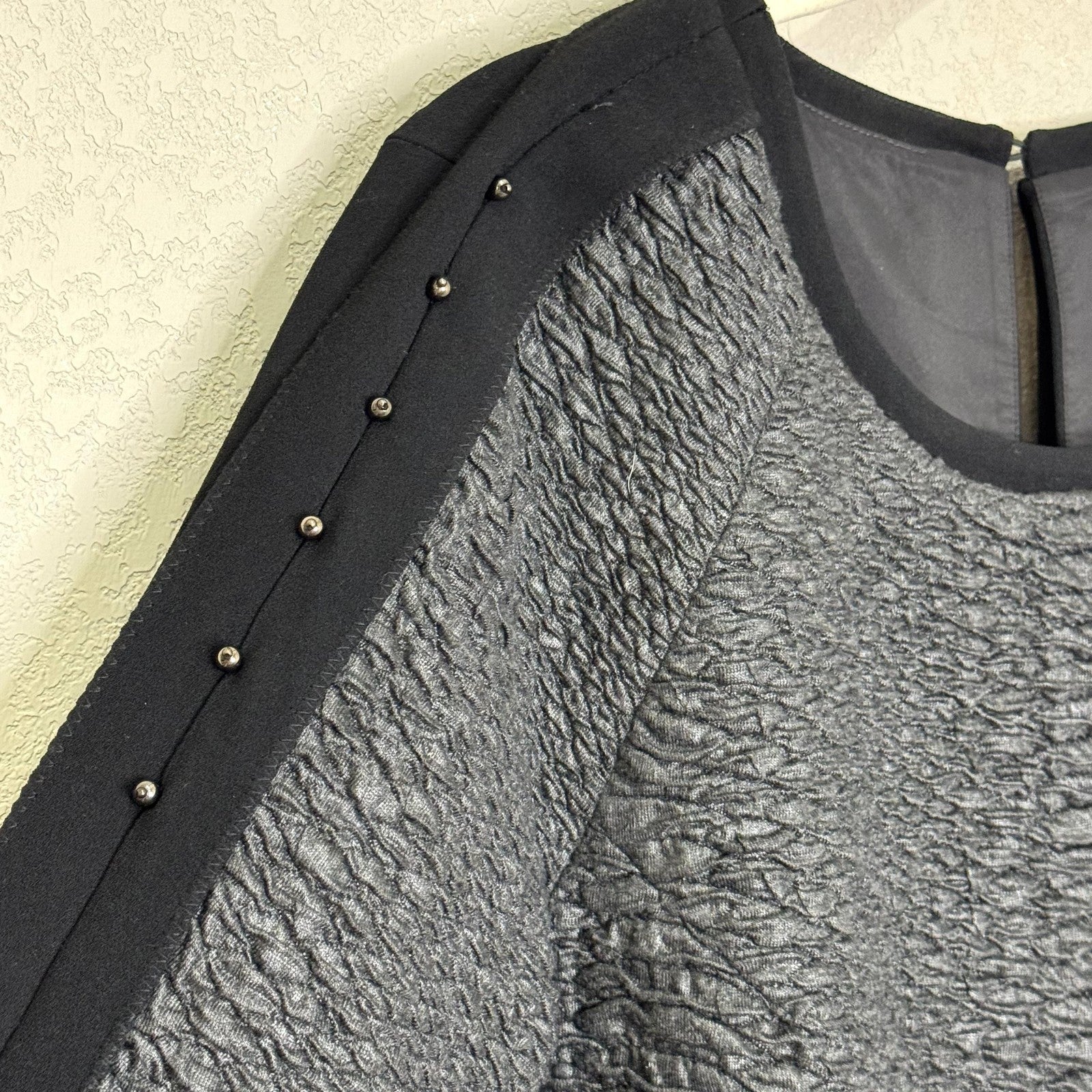 Teri Jon Textured Pullover Top Womens 6 Black Gray Studded Sleeve Dressy Blouse