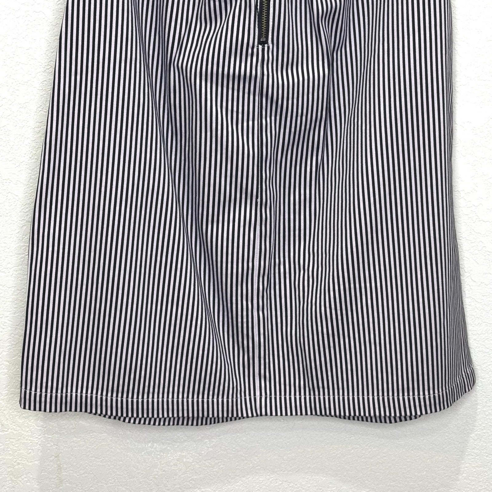 Volcom Frochickie Dress Womens Small Black White Stripe Strapless Zip Cotton