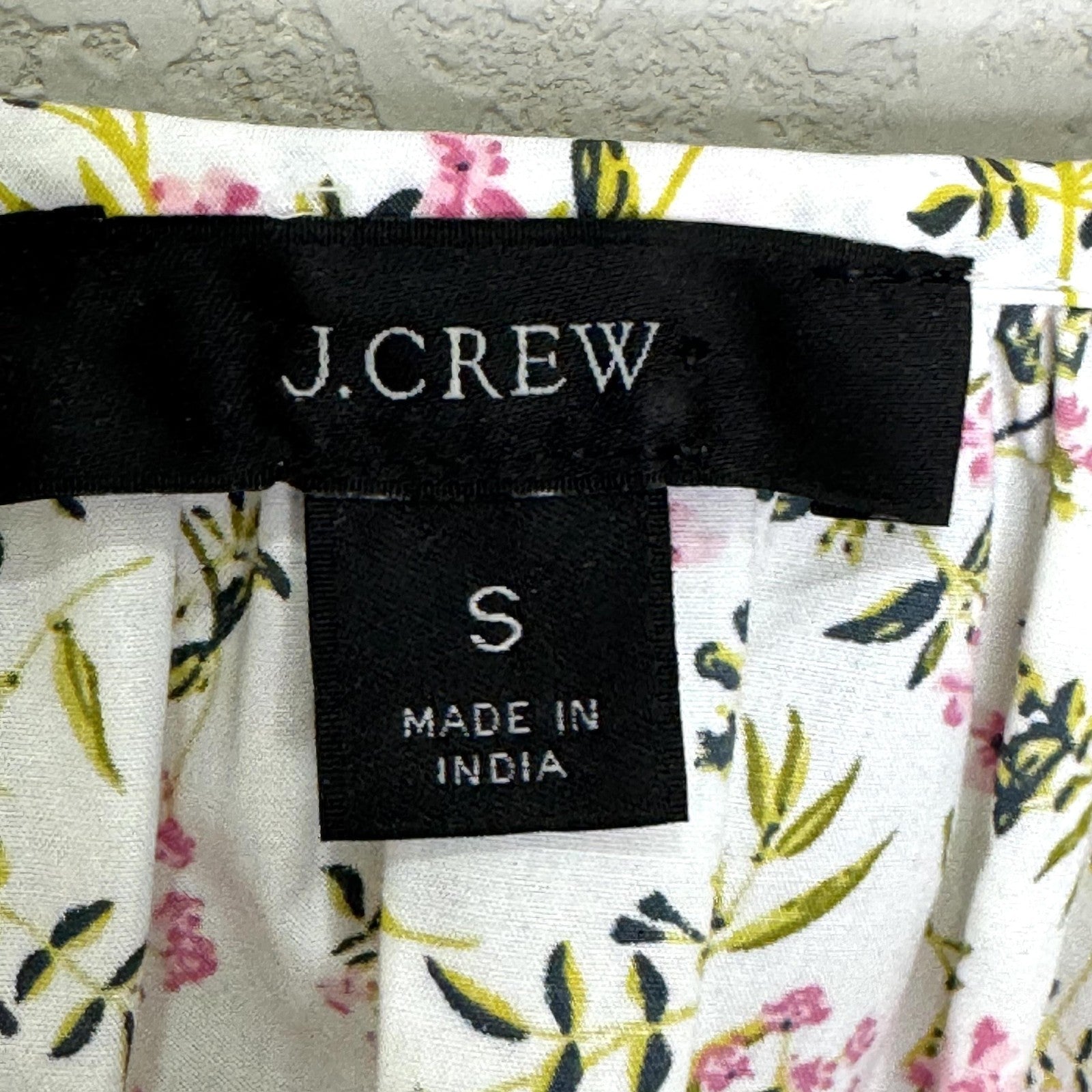 J Crew Shirt Womens Small White Pink Floral Button Front Tie Neck Long Sleeve