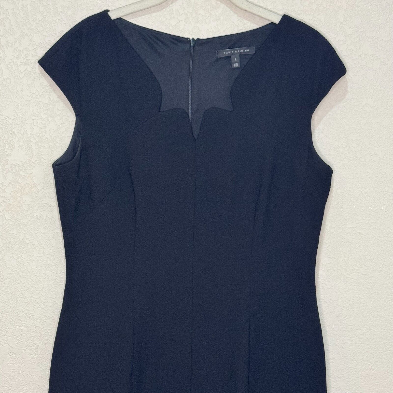 David Meister Dress Size 8 Black Scallop Neck Cap Sleeve Career