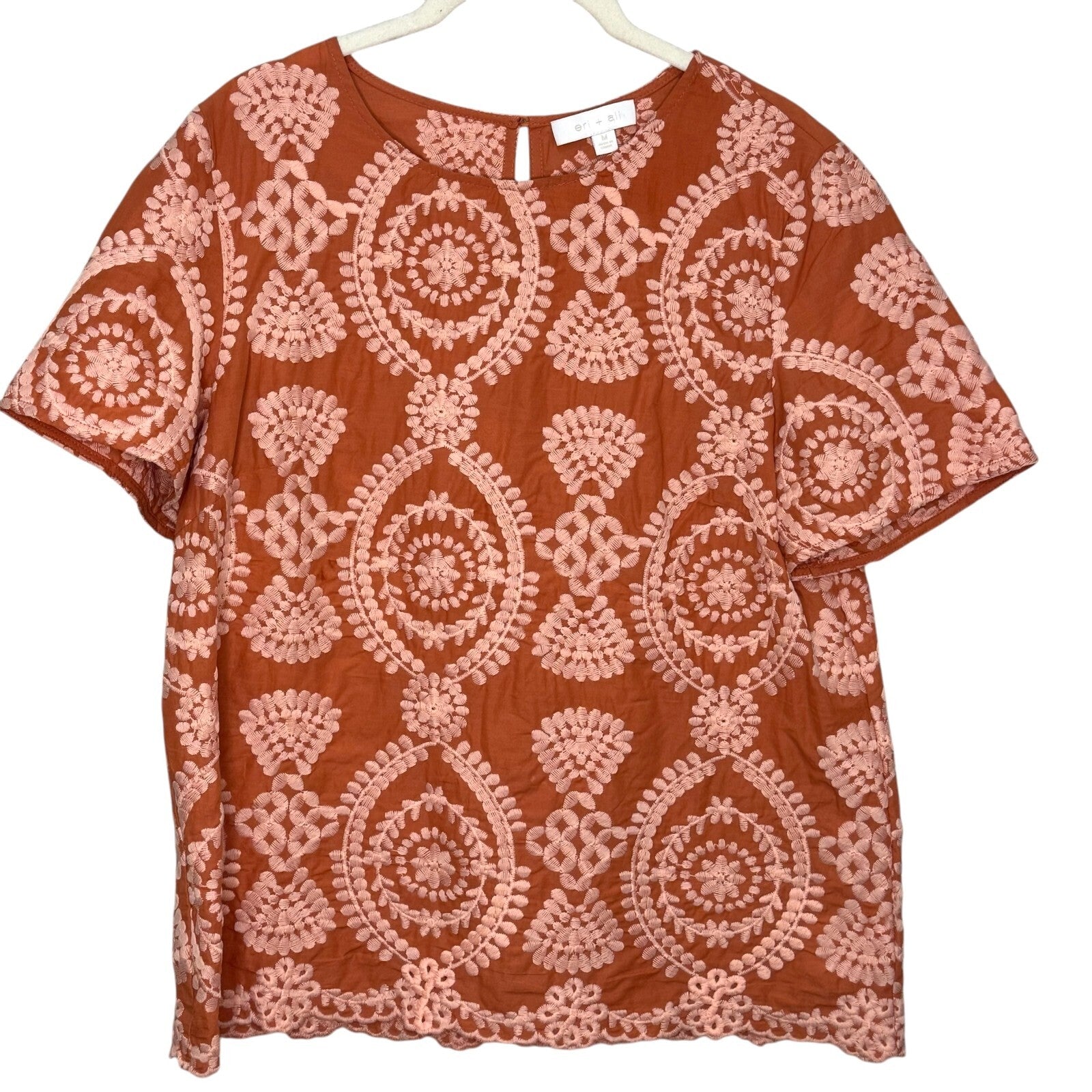 Anthropologie eri + ali Embroidered Short Sleeve Top Size Medium
