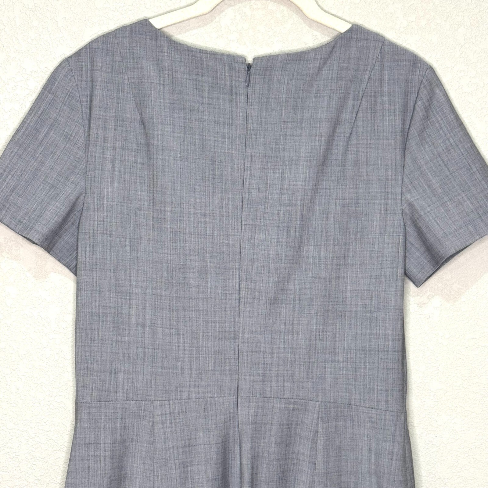 Theory Cassii Dress Size 6 Gray Melange Suiting Short Sleeve Wool Blend Career