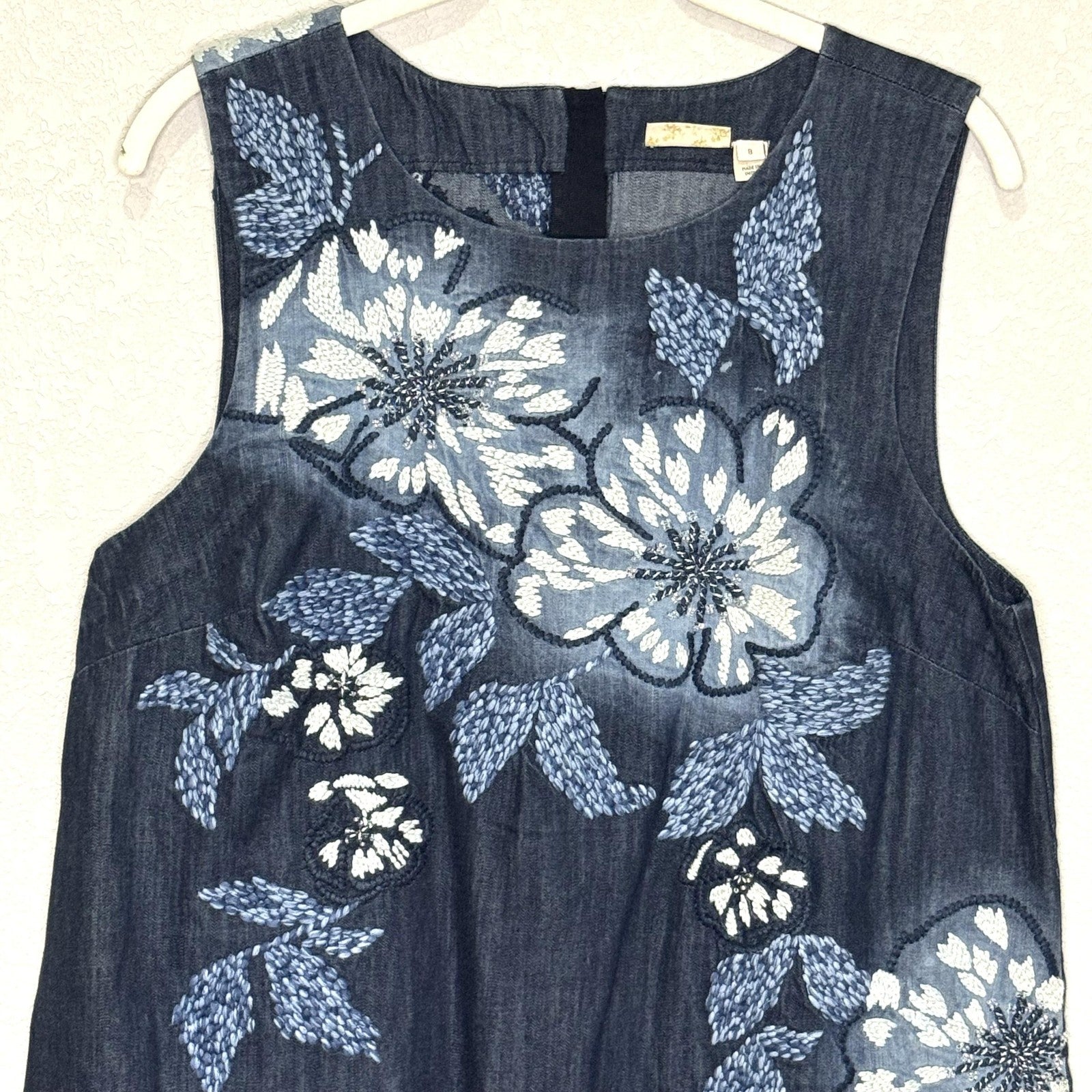 Holding Horses Dress Womens 8 Blue Denim Embroidered Floral Shift Anthropologie