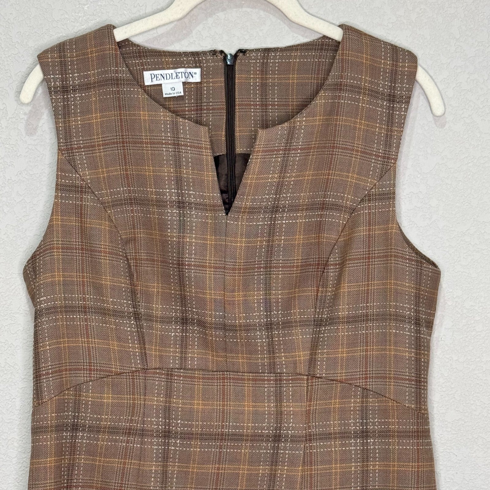 Pendleton Shift Dress Size 10 $198 Brown Plaid Wool Blend Sleeveless