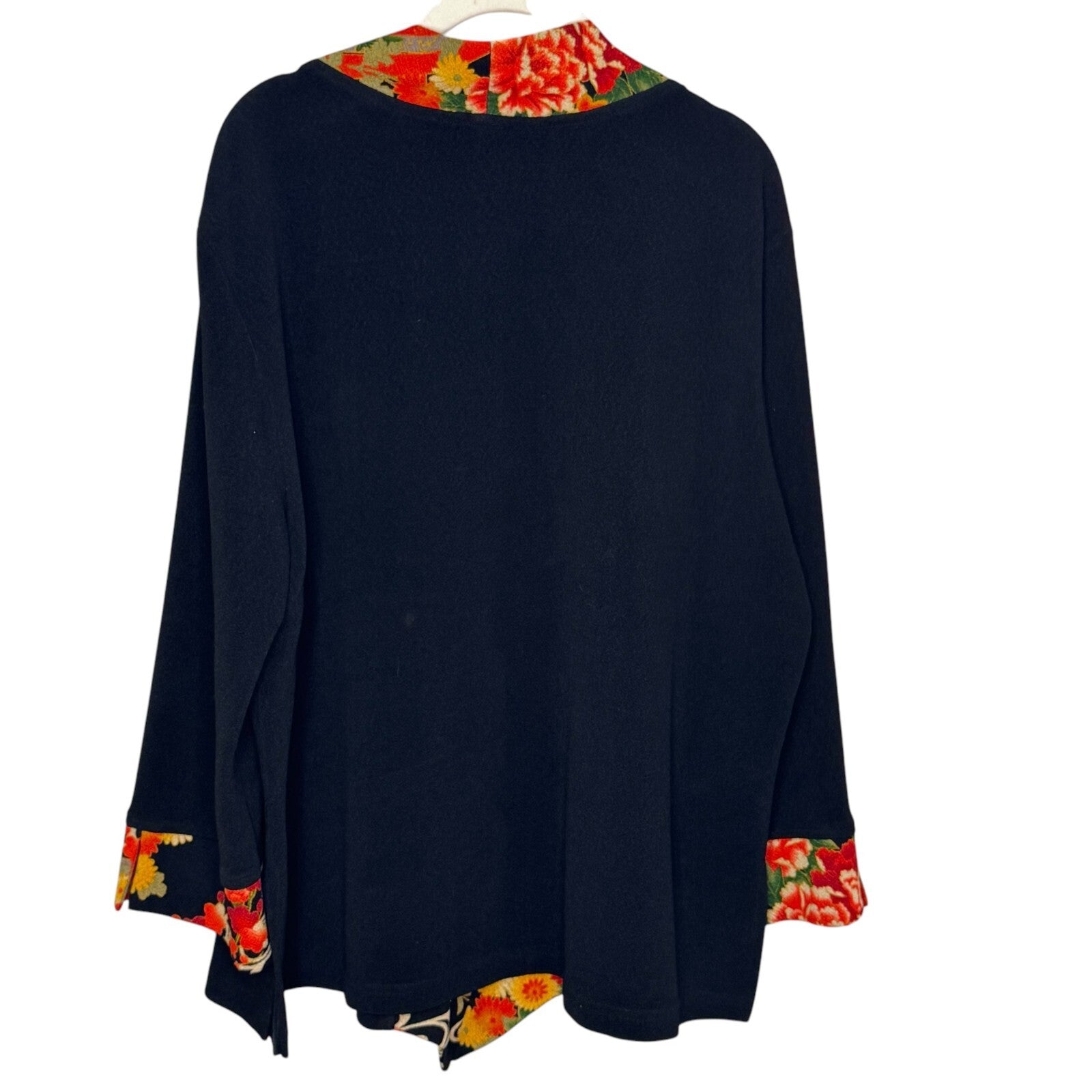 Soft Surroundings Black Red Floral Cardigan Topper Size XL Artsy Japanese Button