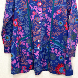 Little Journeys Chicago Shirt Size Small Blue Floral Artsy Button Down Tunic