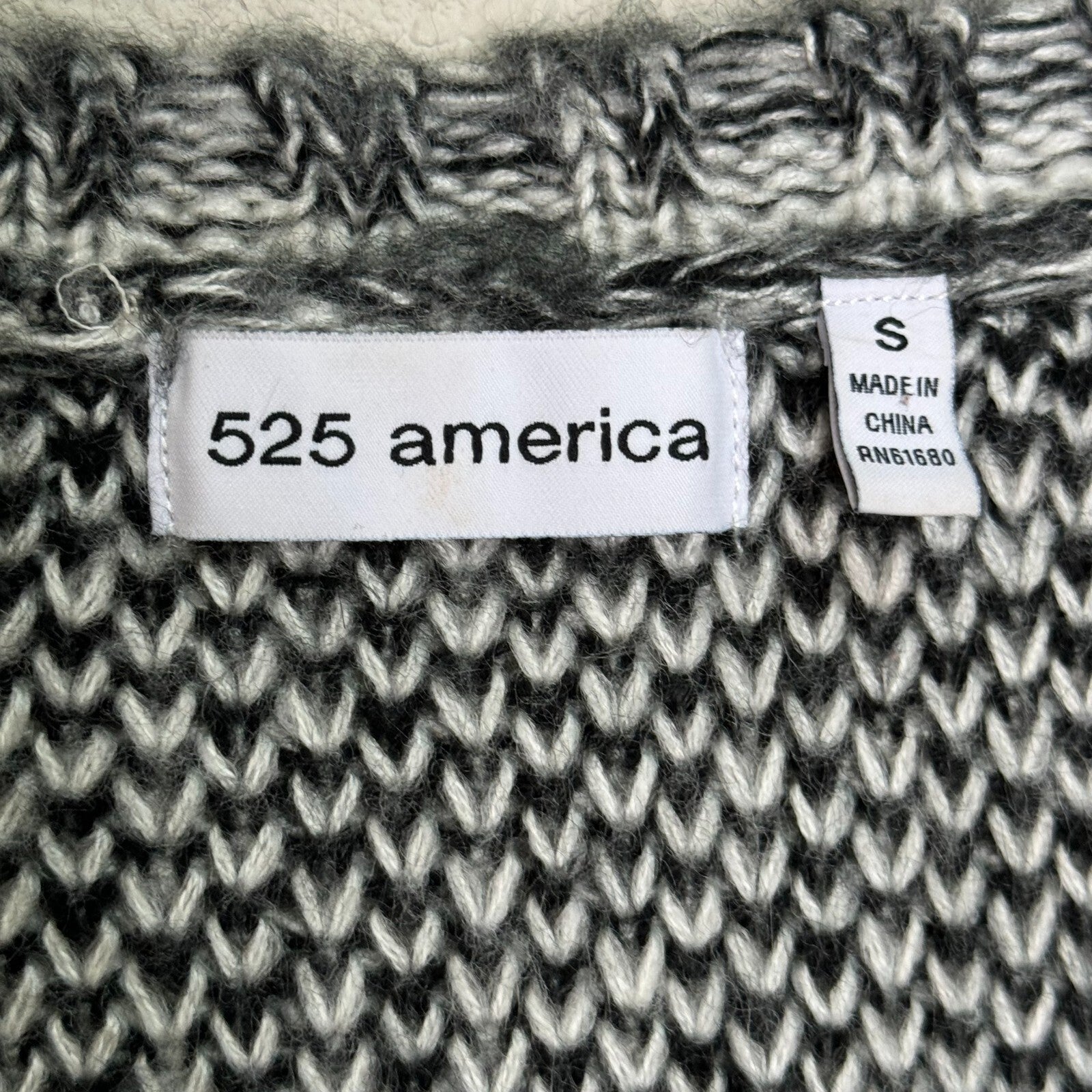 525 America Sweater Size Small Black White V Neck Argyle Soft