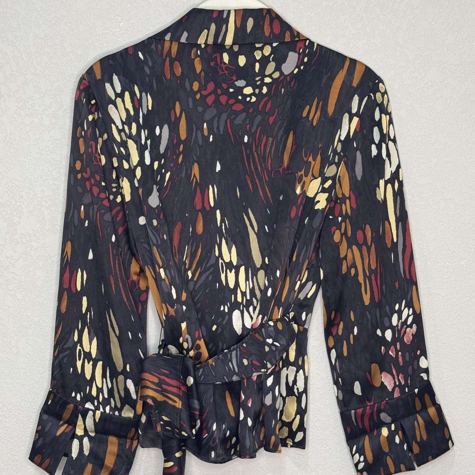 Lafayette 148 New York Blouse Womens 2 Black Abstract Print Silk Wrap Top Shirt