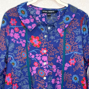 Little Journeys Chicago Shirt Size Small Blue Floral Artsy Button Down Tunic