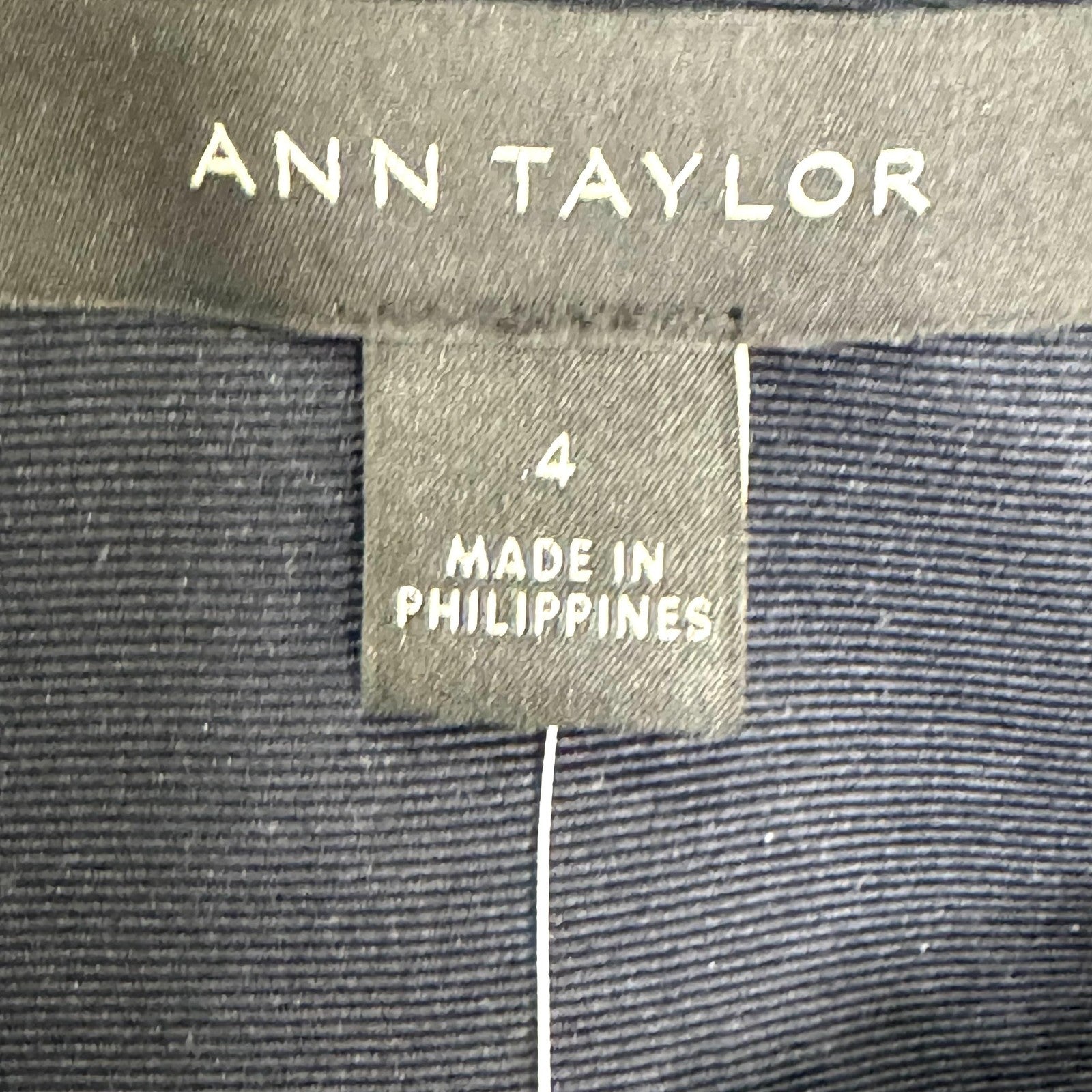 Ann Taylor Jacket Womens 4 Navy Blue Tweed Fringe Boucle Collarless Lined Office