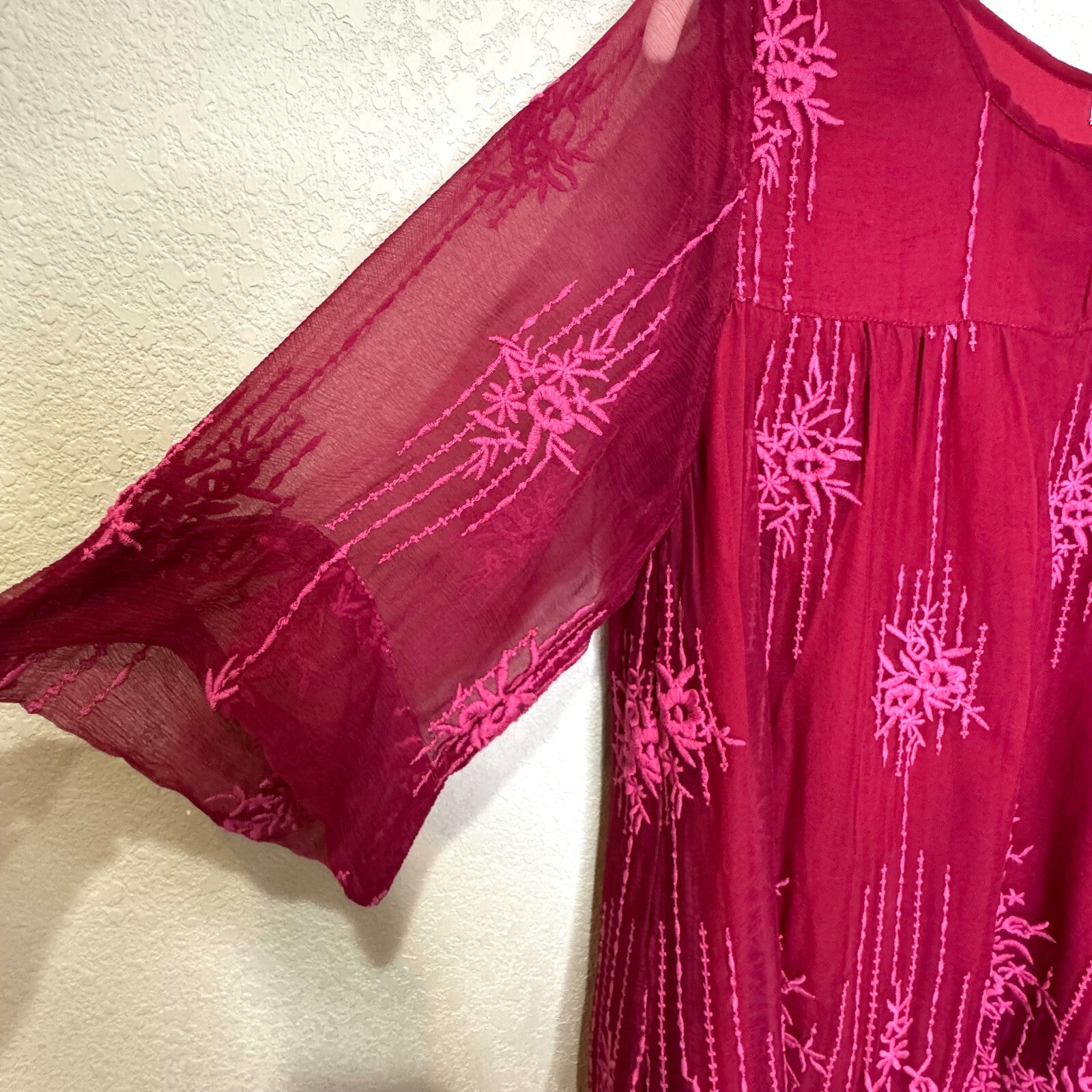 Sundance Cora Blouse Shirt Fuschia Pink Embroidered Size Medium